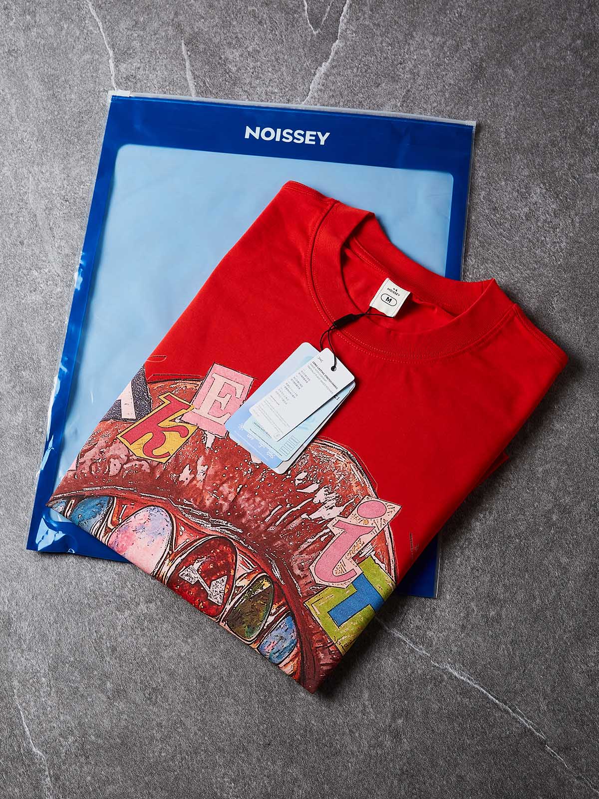 NOISSEY "TAKE IT EASY" Diamond Grillz Lips Collage Boxy Fit T-Shirt - Red