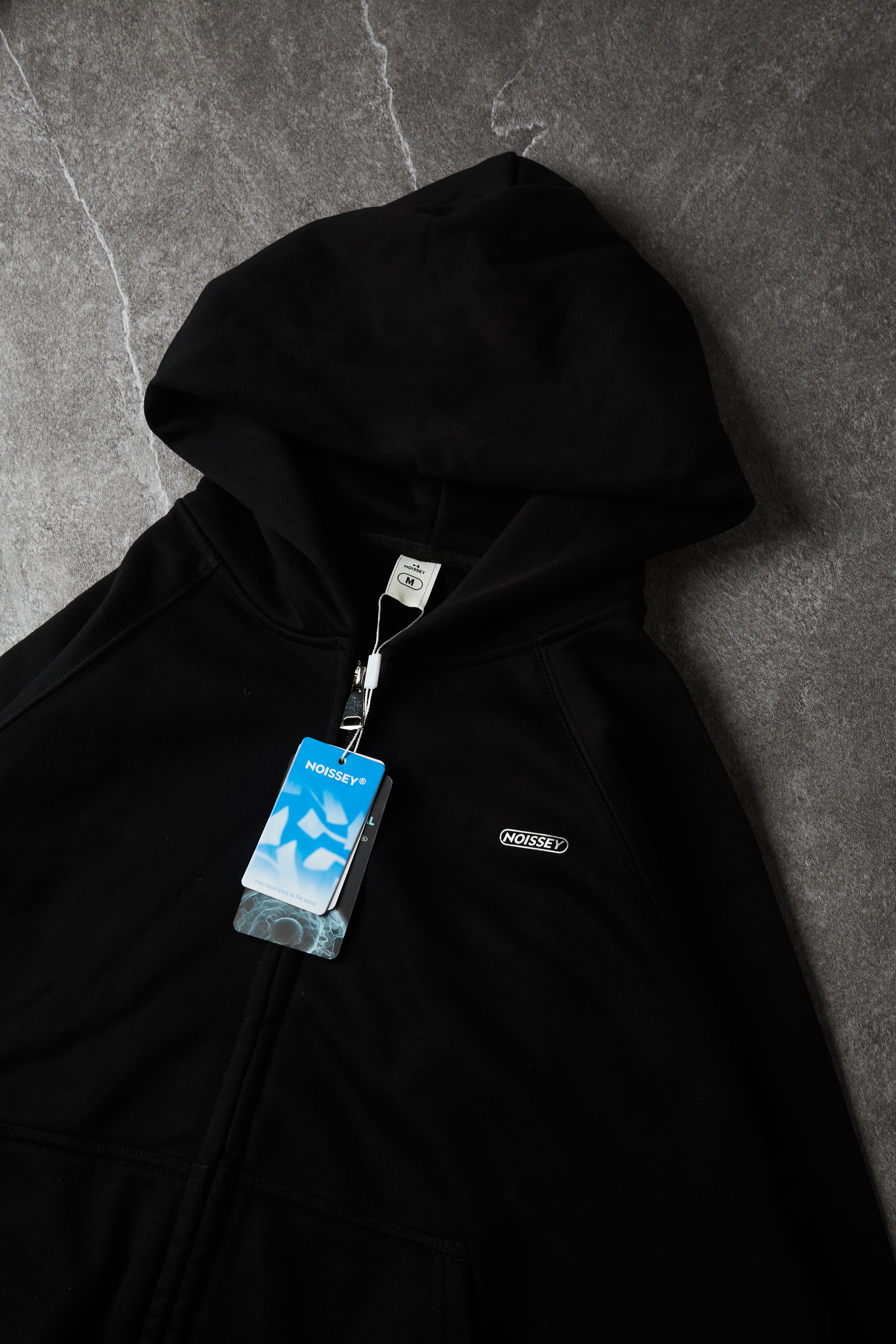 NOISSEY Essential Boxy Zip-Up Hoodie - Classic Black