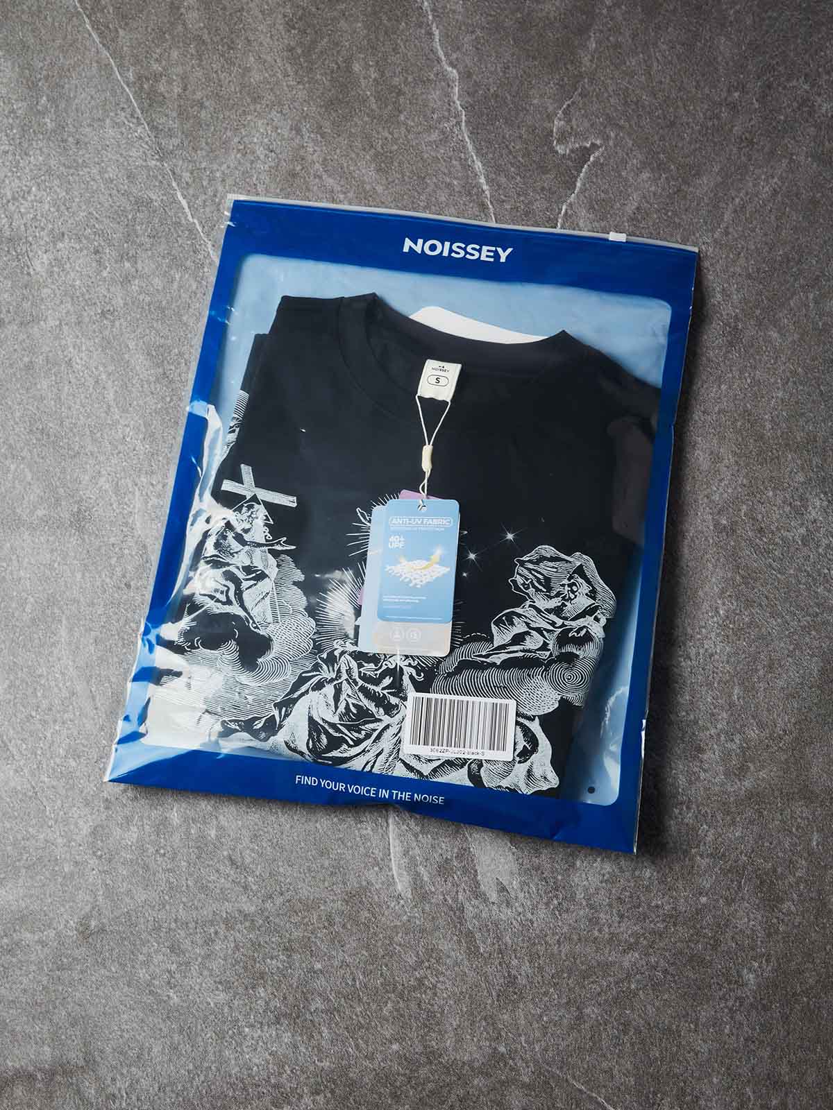 NOISSEY Monochrome Religious Copperplate Print Faux Twin-Set Long Sleeve T-Shirt - Pure Black