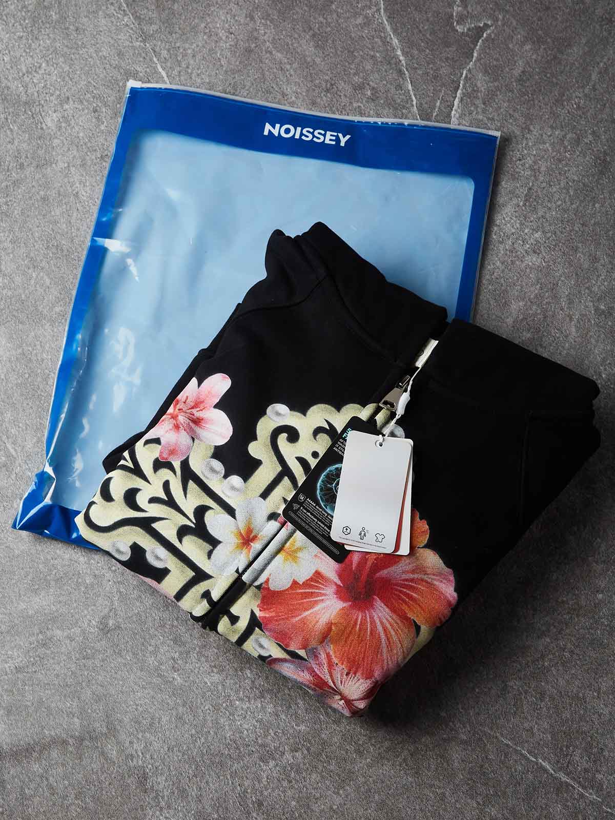 NOISSEY Floral Cross Graphic Full-Zip Hoodie - Jet Black