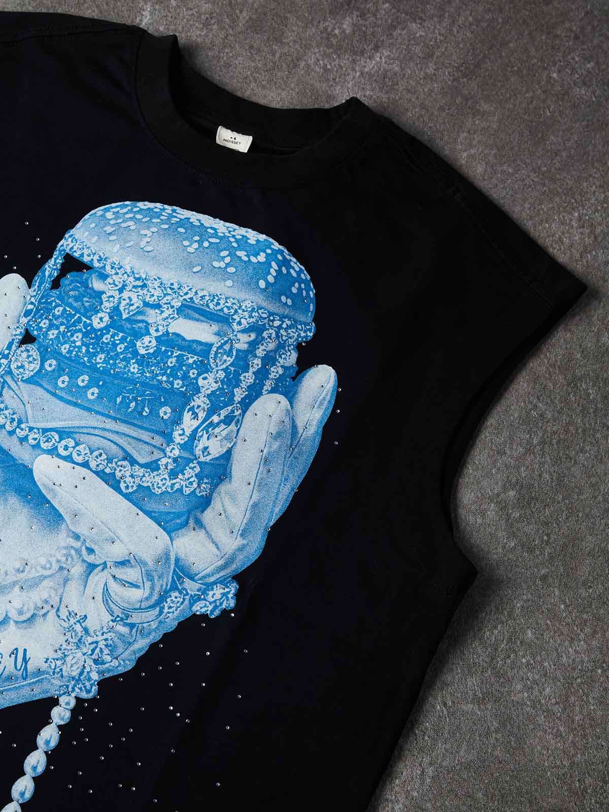 NOISSEY Cyanotype Pearl Glove Diamond Burger Graphic Tank Top - Black