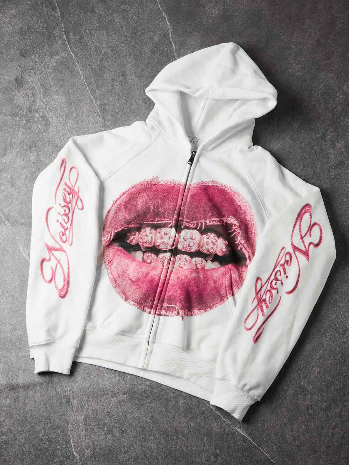 NOISSEY Faux-Distressed Pink Lips &amp; Iced-Out Grillz Zip-Up Hoodie - Pearl White
