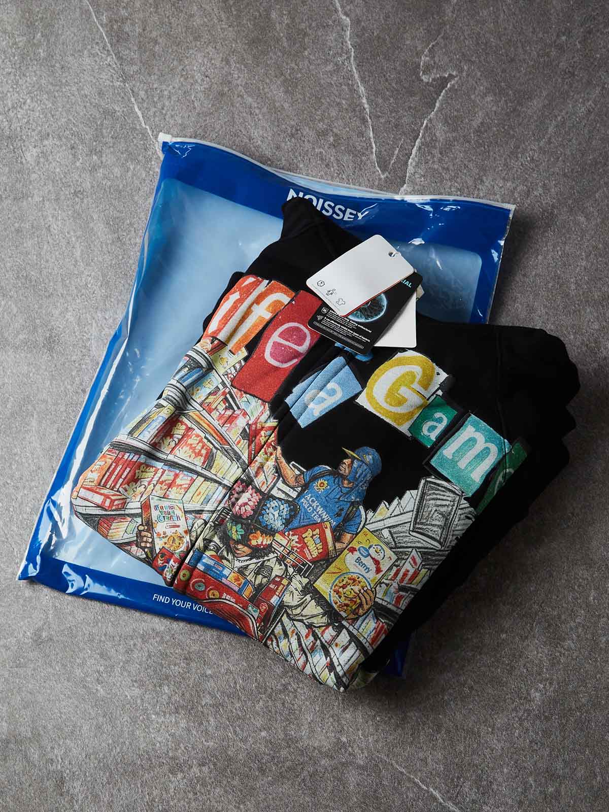 NOISSEY Pop-Art Supermarket Collage Full-Zip Hoodie - White / Black Streetwear Hoodie