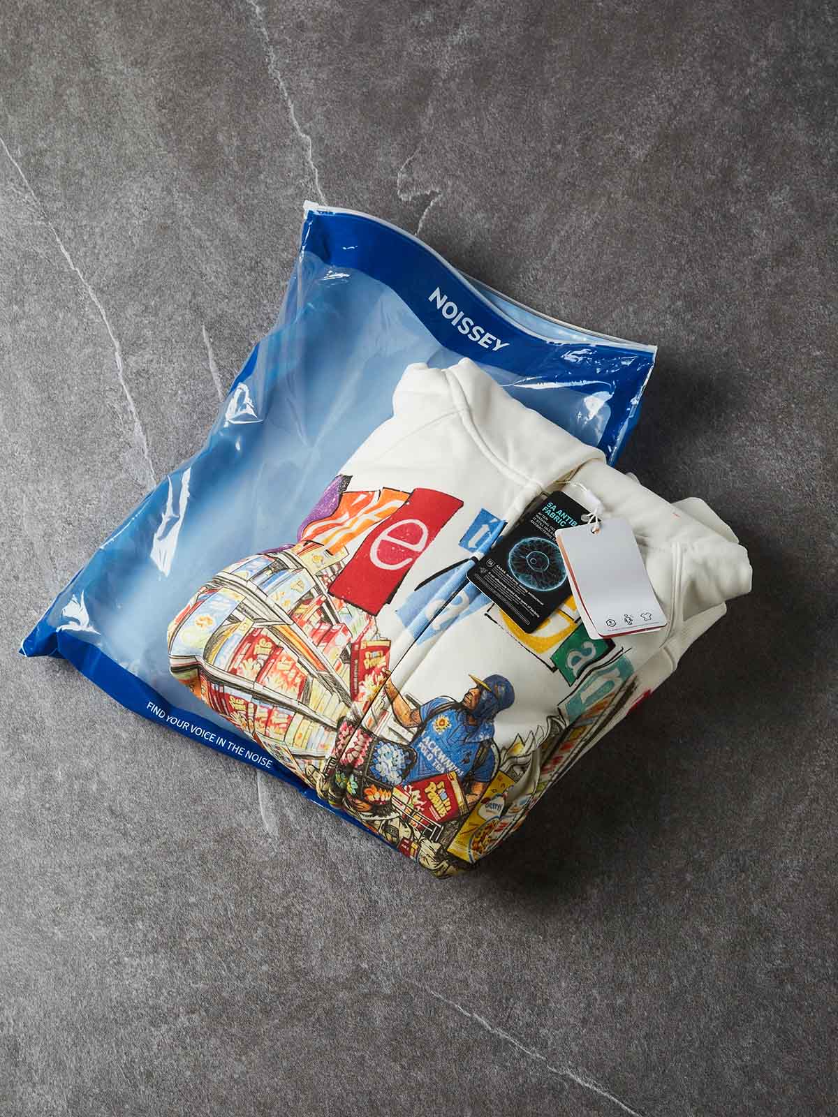 NOISSEY Pop-Art Supermarket Collage Full-Zip Hoodie - White / Black Streetwear Hoodie
