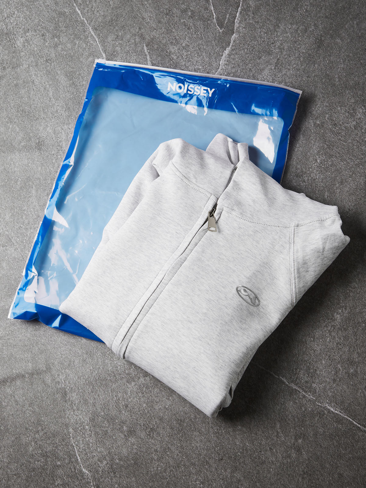 NOISSEY Essential Boxy Zip-Up Hoodie - Grey