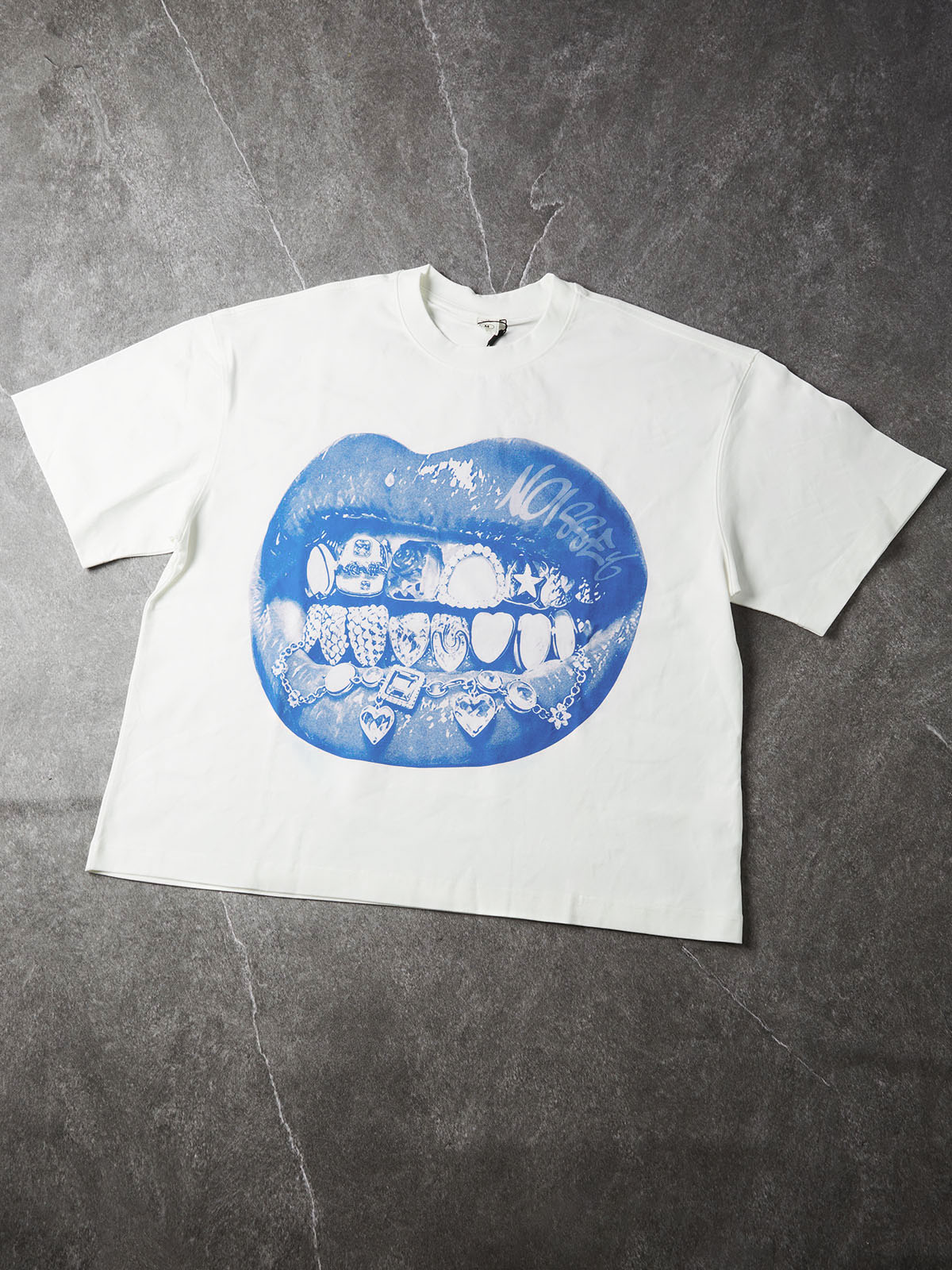 NOISSEY Blue Iced-Out Grillz Lips Graphic T-Shirt - White Boxy  Streetwear Tee