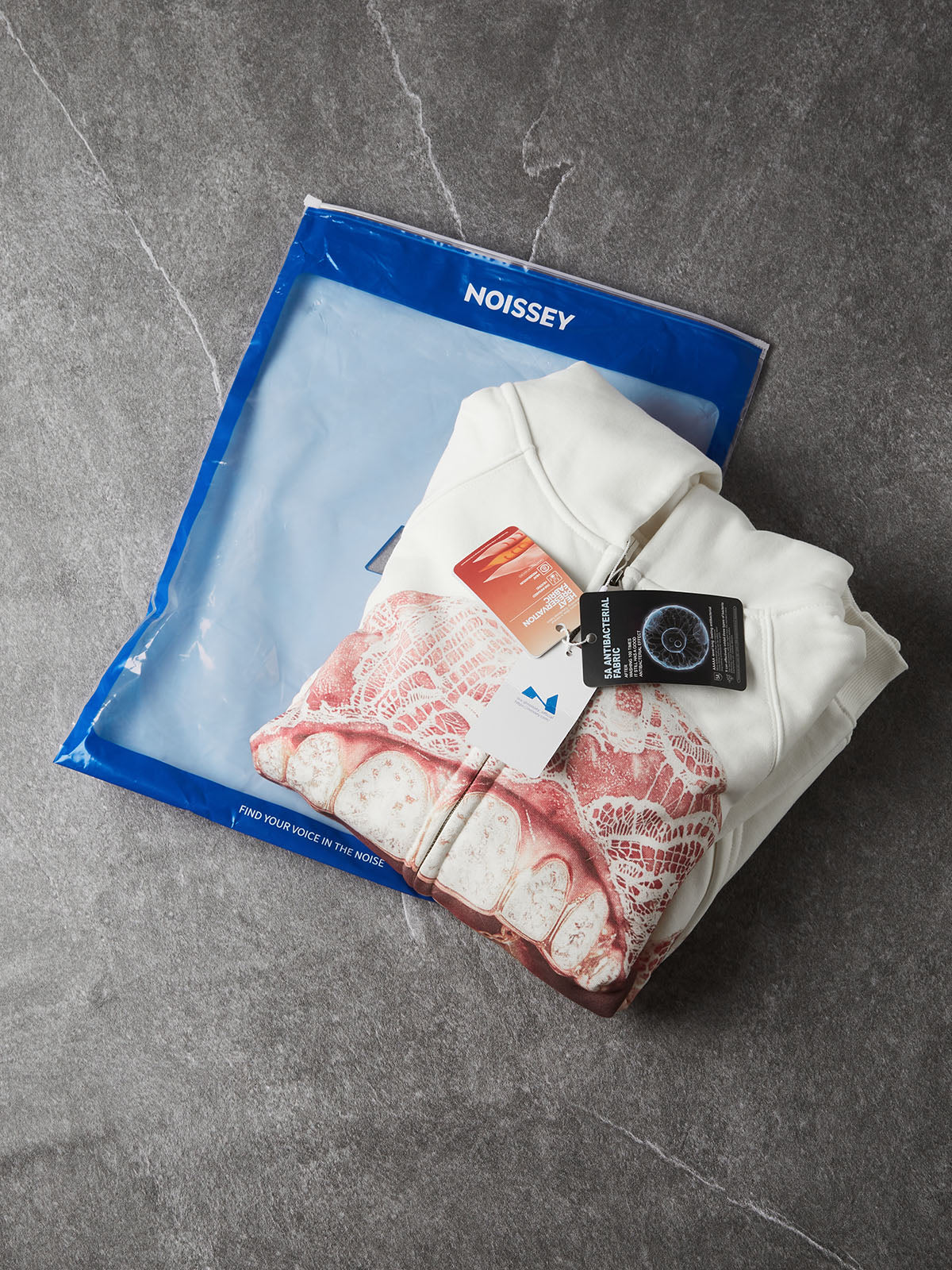 NOISSEY Pink Lace & Bow Grillz Lips Graphic Zip-Up Hoodie - White Y2K Streetwear Hoodie