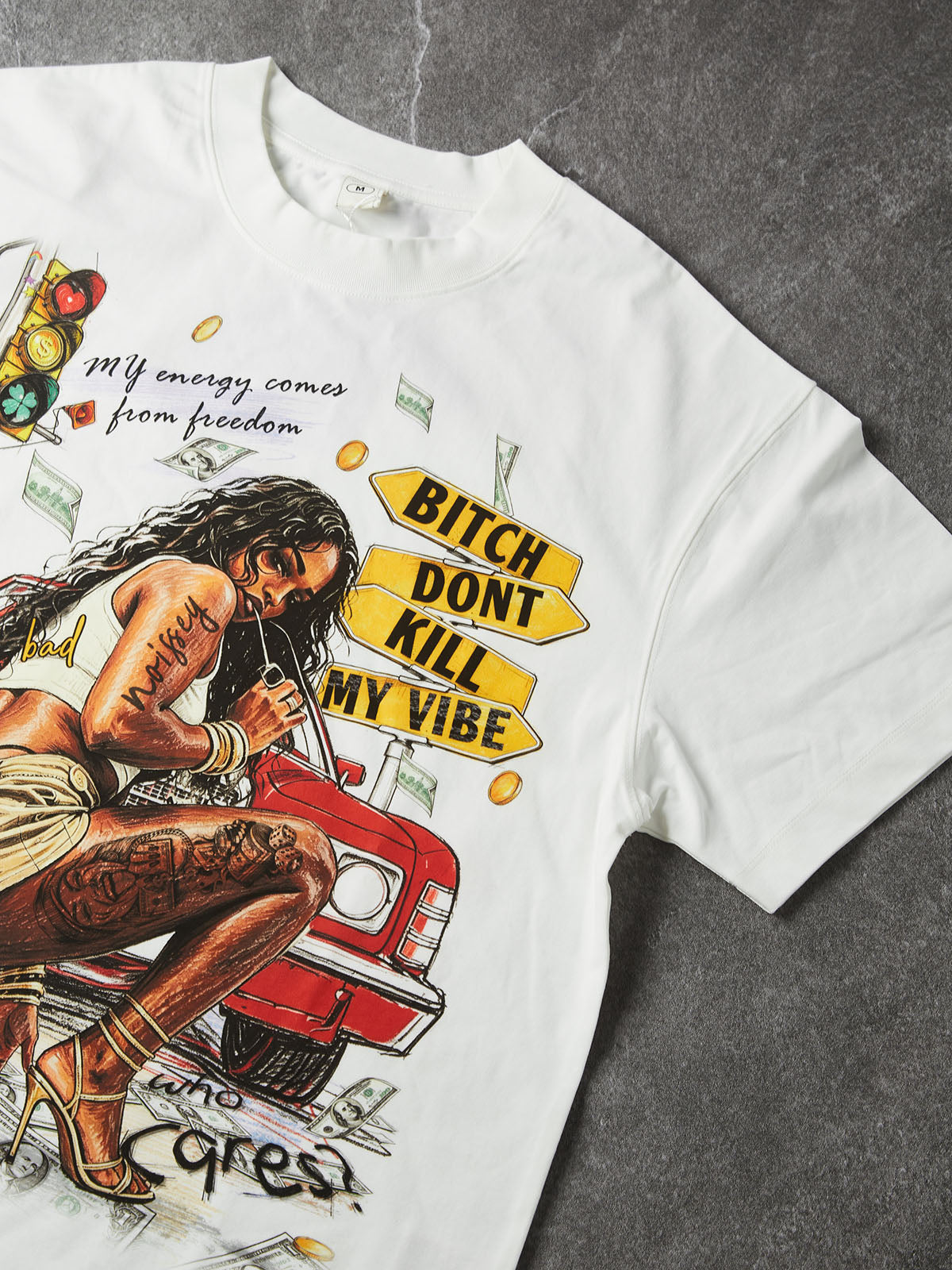 NOISSEY Vintage Red Car & Tattooed Girl Graphic T-Shirt - White Oversized Streetwear Tee