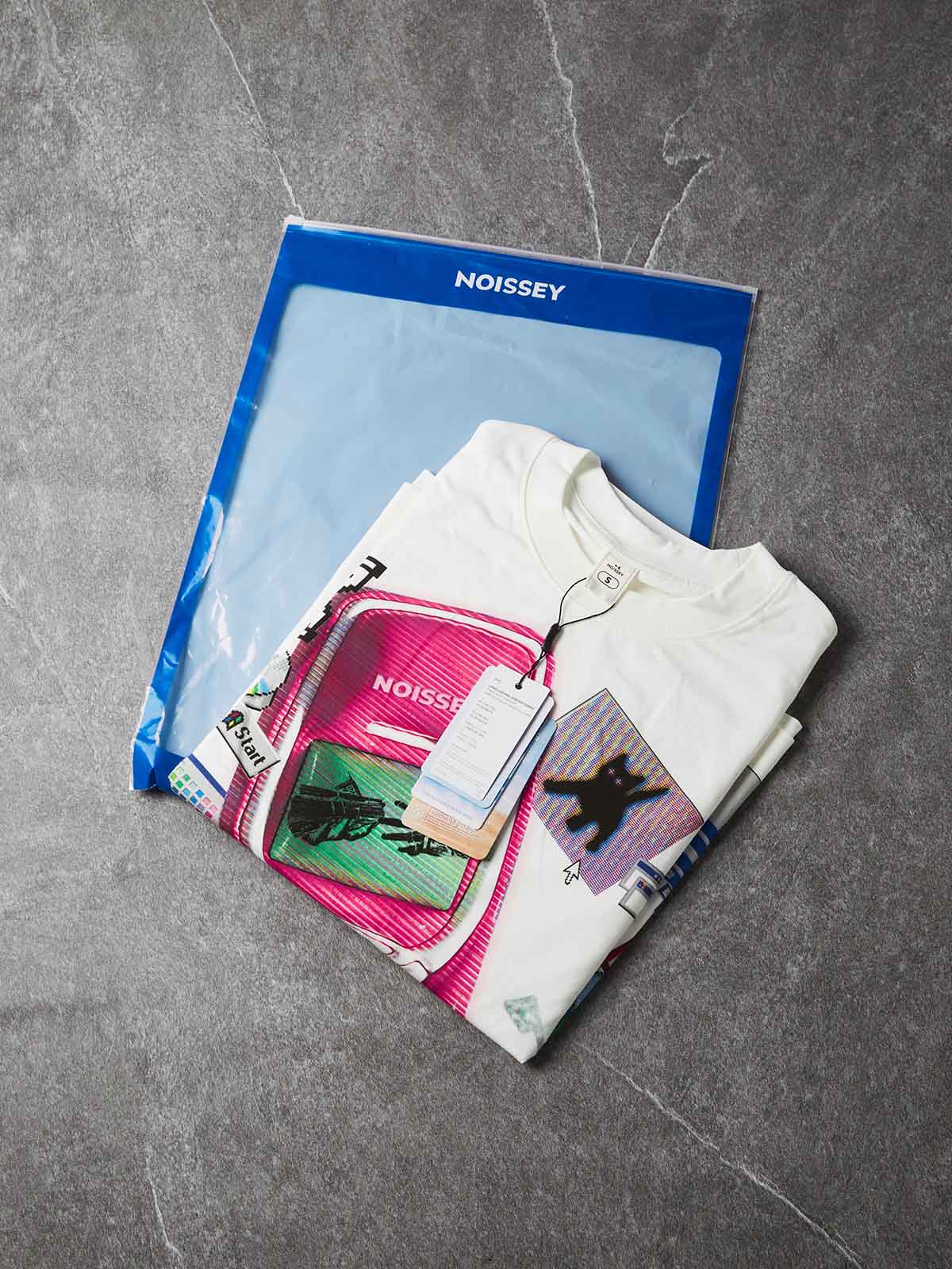 NOISSEY "Timeless Art" Boxy Oversized Heavyweight Tee - White