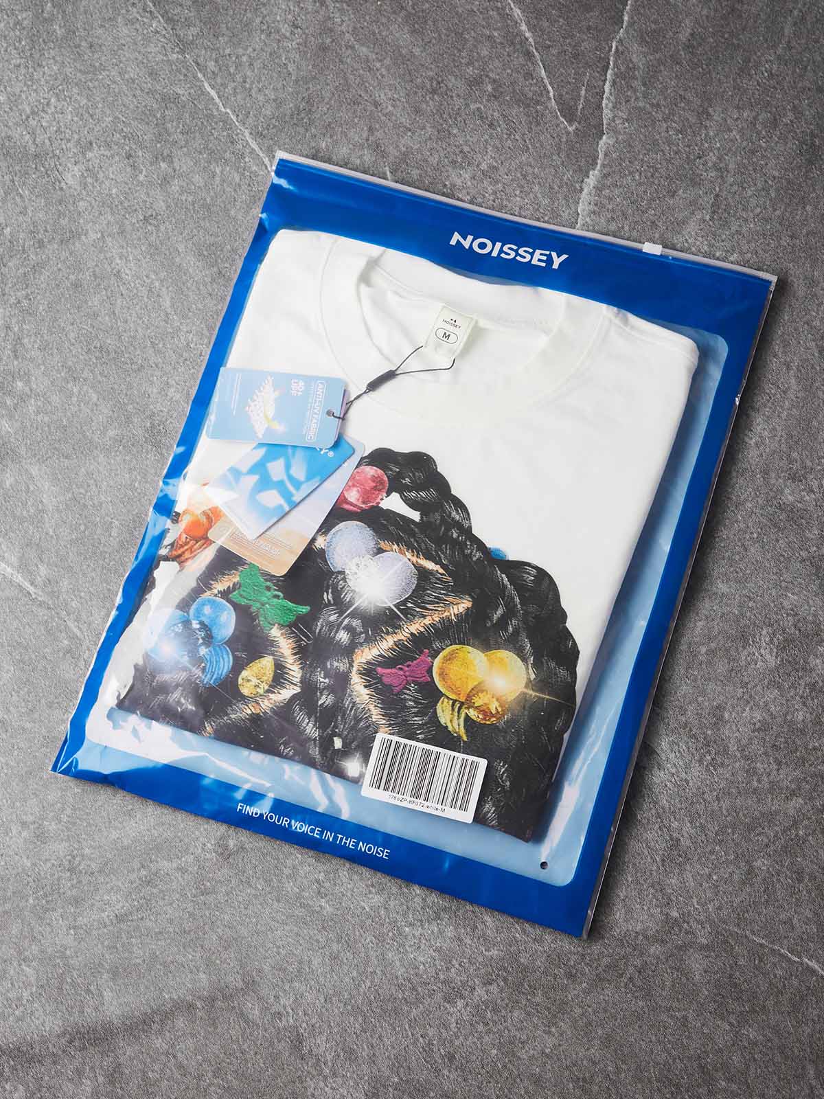 NOISSEY „Y2K Barrette“ geflochtenes Haar Cooling-Boxy-T-Shirt