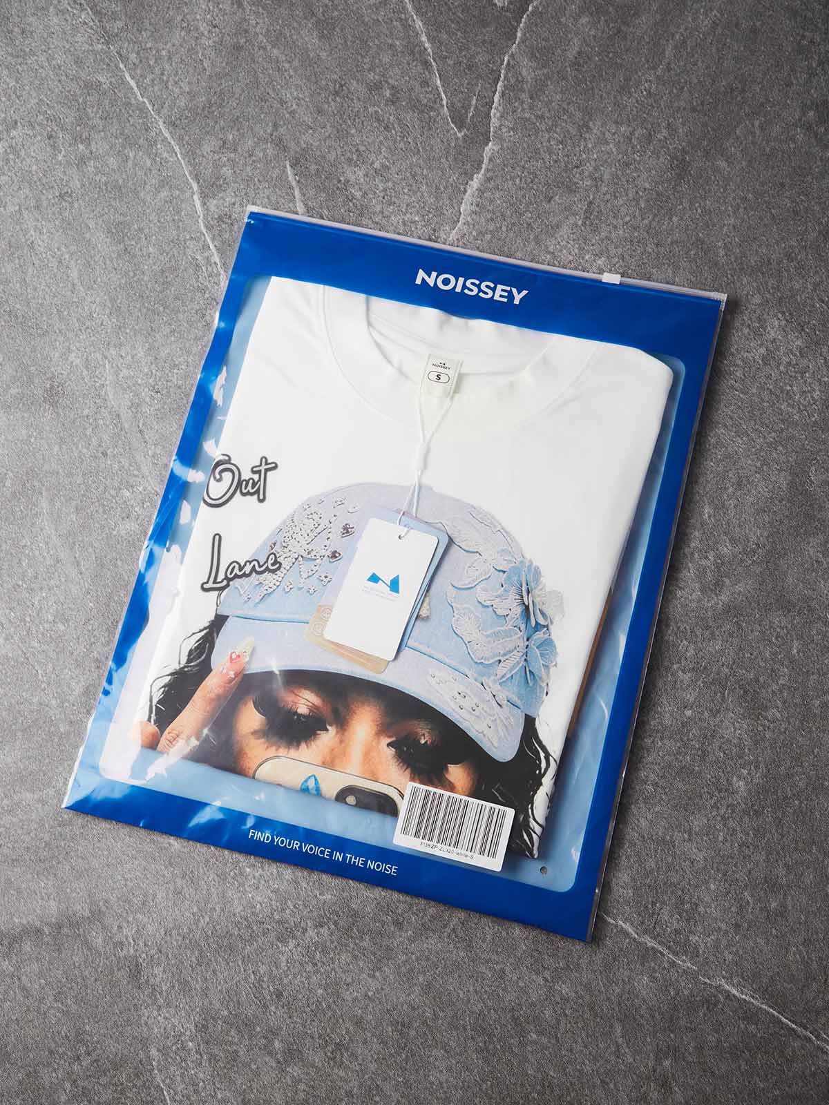 NOISSEY Y2K Lace Cap & Gem Flower Phone Case Graphic Oversized Tee (Crisp White)