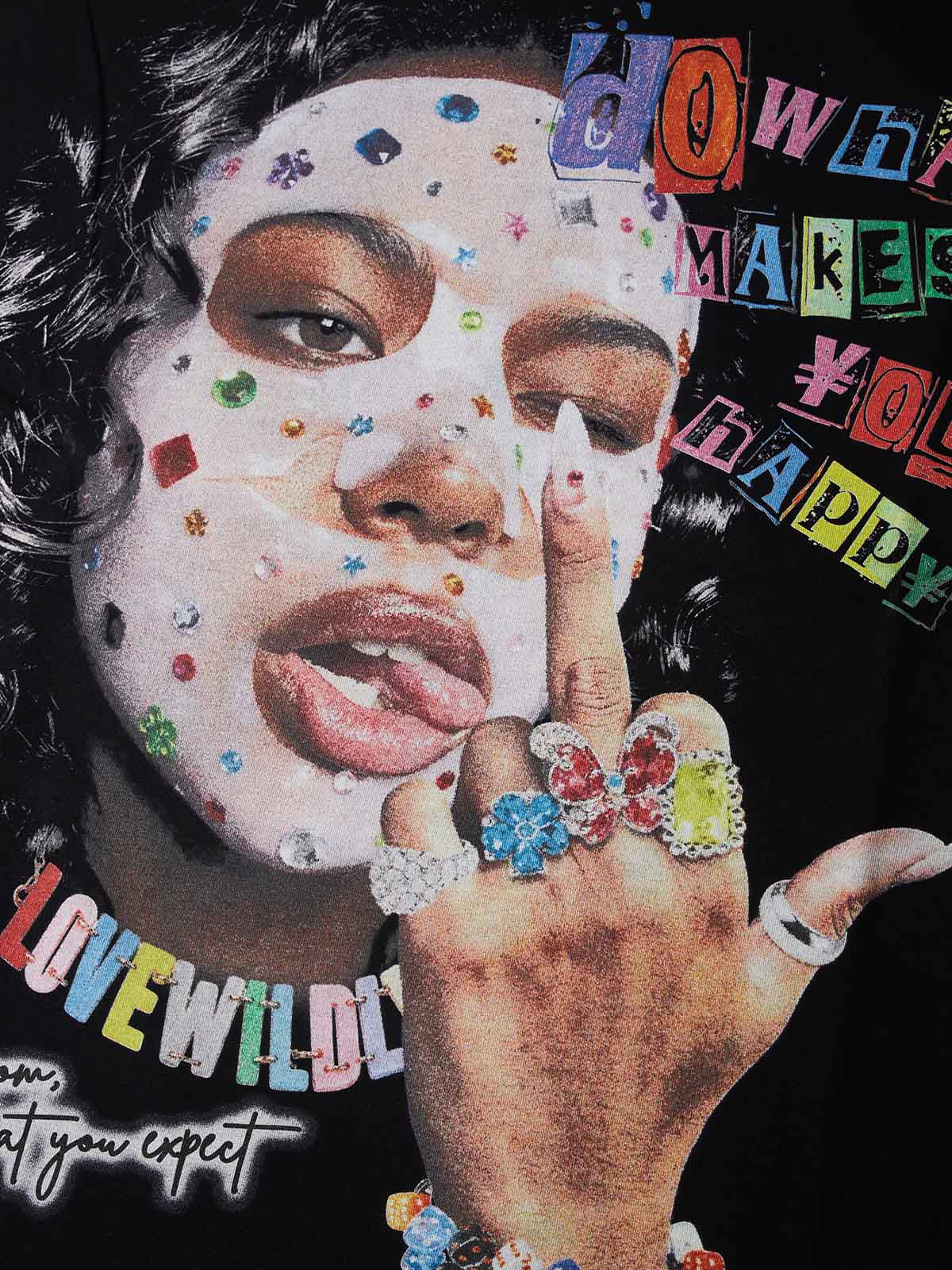 NOISSEY Rhinestone Face Mask & Street Hand Gesture Magazine Collage Graphic Cropped Tee (Pitch Black)