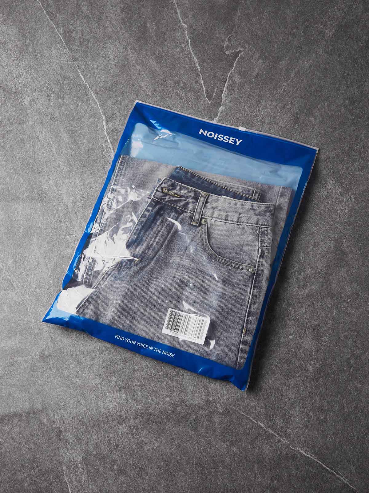 Vaqueros NOISSEY American Vintage de denim con efecto desgastado, pierna curva - Azul barro / Negro lavado / Azul claro