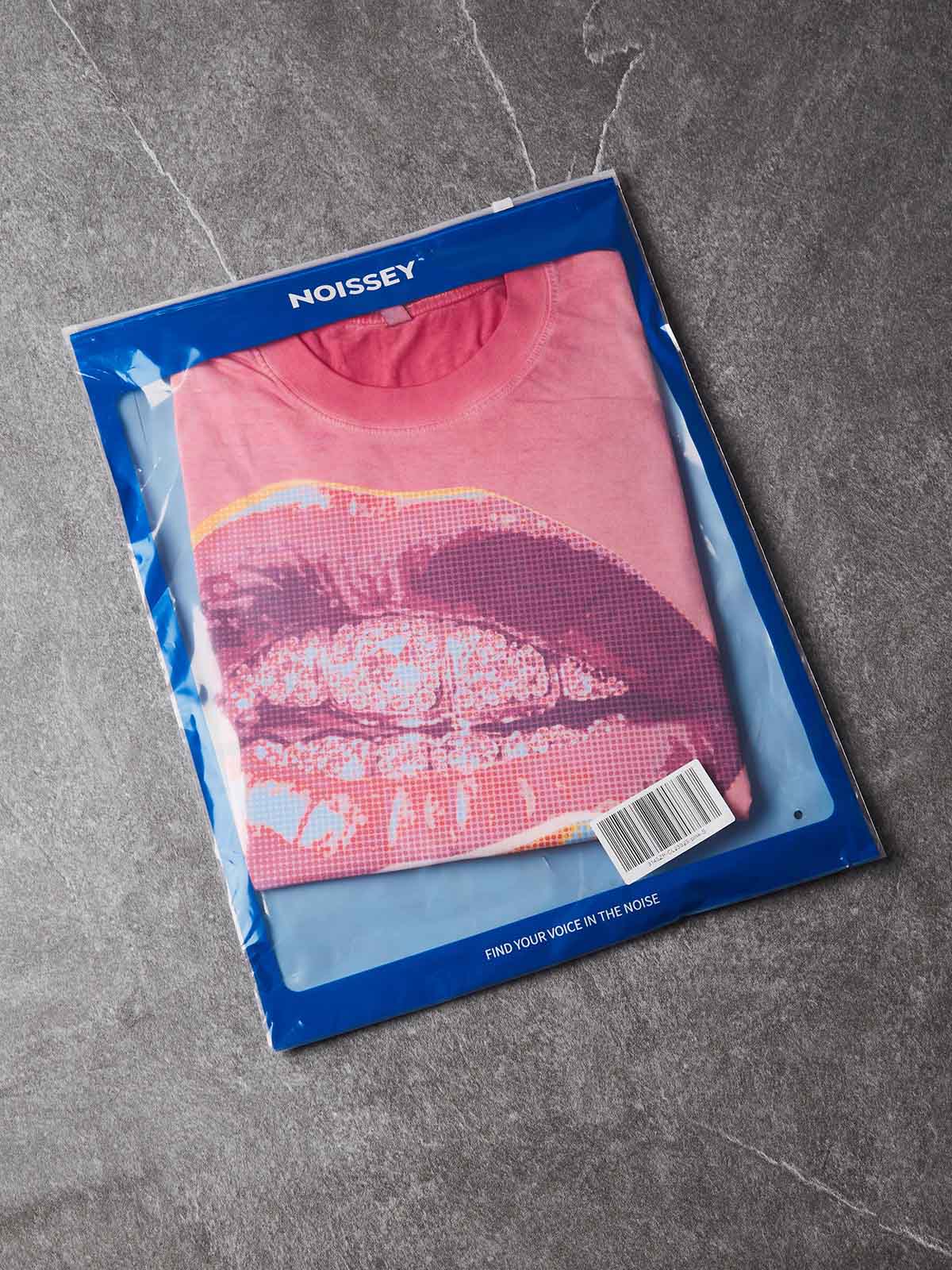 NOISSEY Double Pop Art Iced-Out Lips Graphic Tee - Pink Oversized Streetwear Shirt