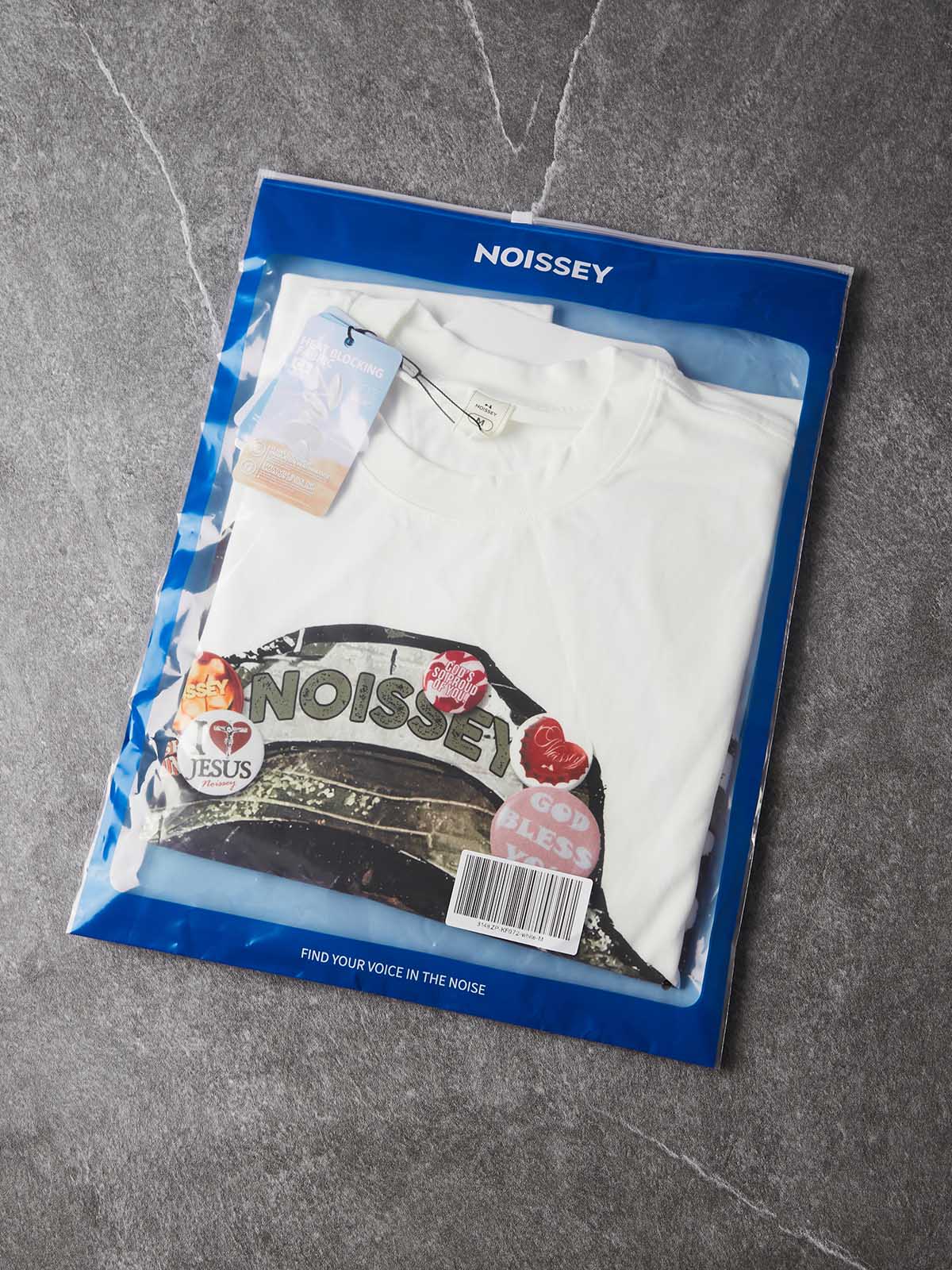 NOISSEY Badge Bucket Hat Iced-Out Grillz Skater Kid Boxy Graphic Tee