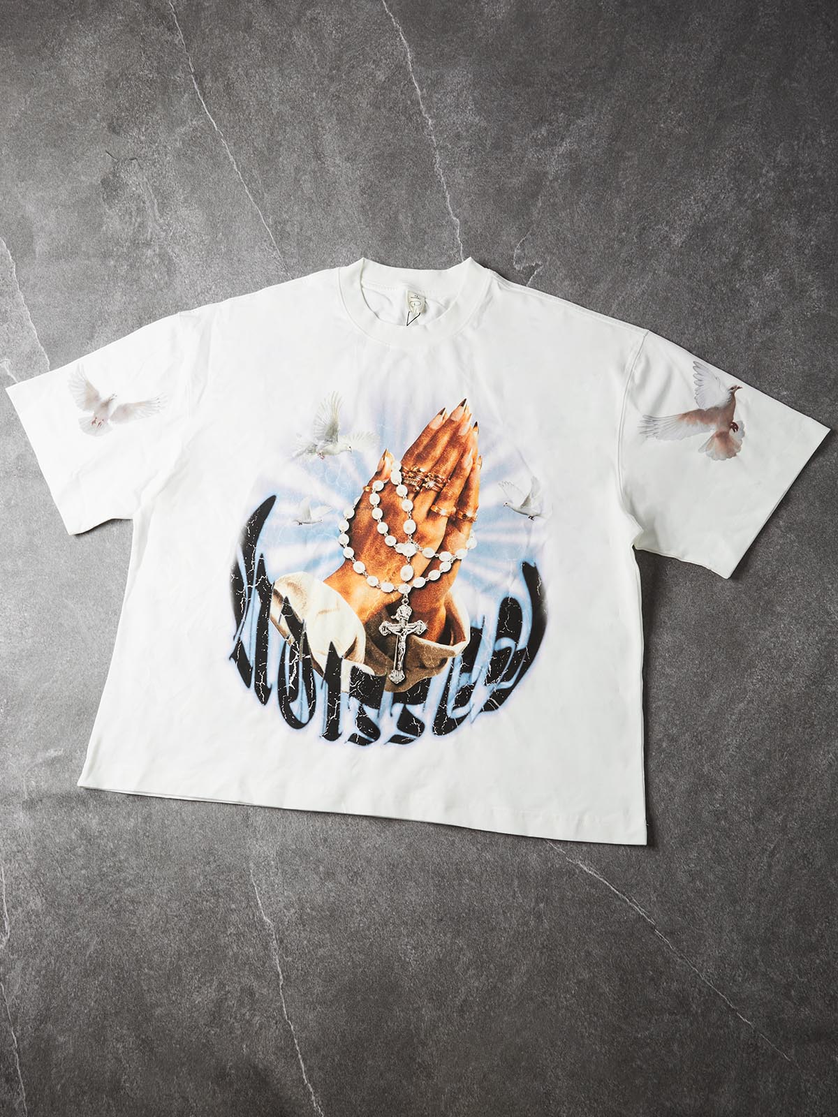 NOISSEY Praying Hands Pearl Rosary Graphic Heavyweight Tee - Crisp White Streetwear Shirt