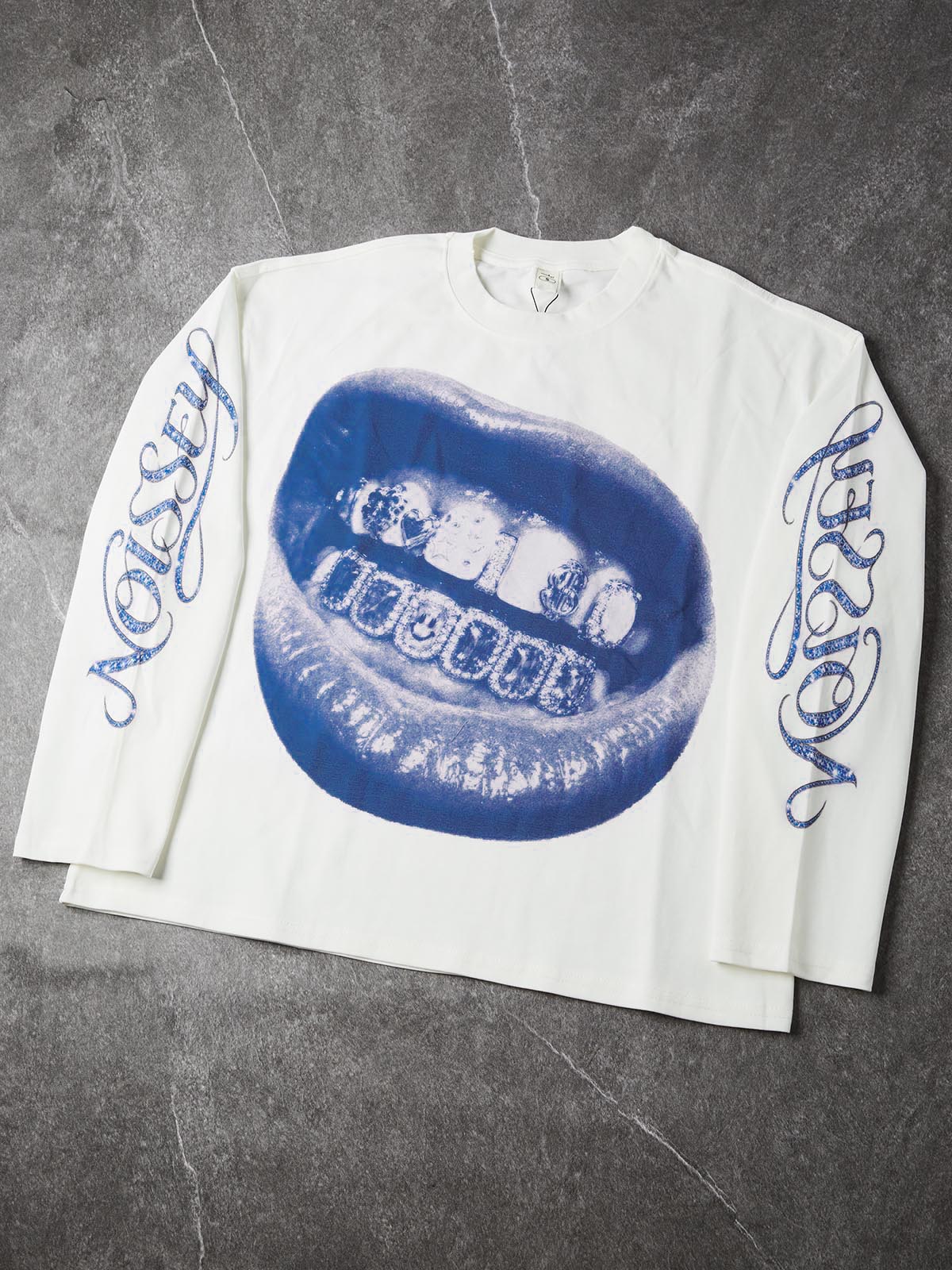 NOISSEY Blue Cyan Grillz Lips Graphic Long Sleeve Tee - White