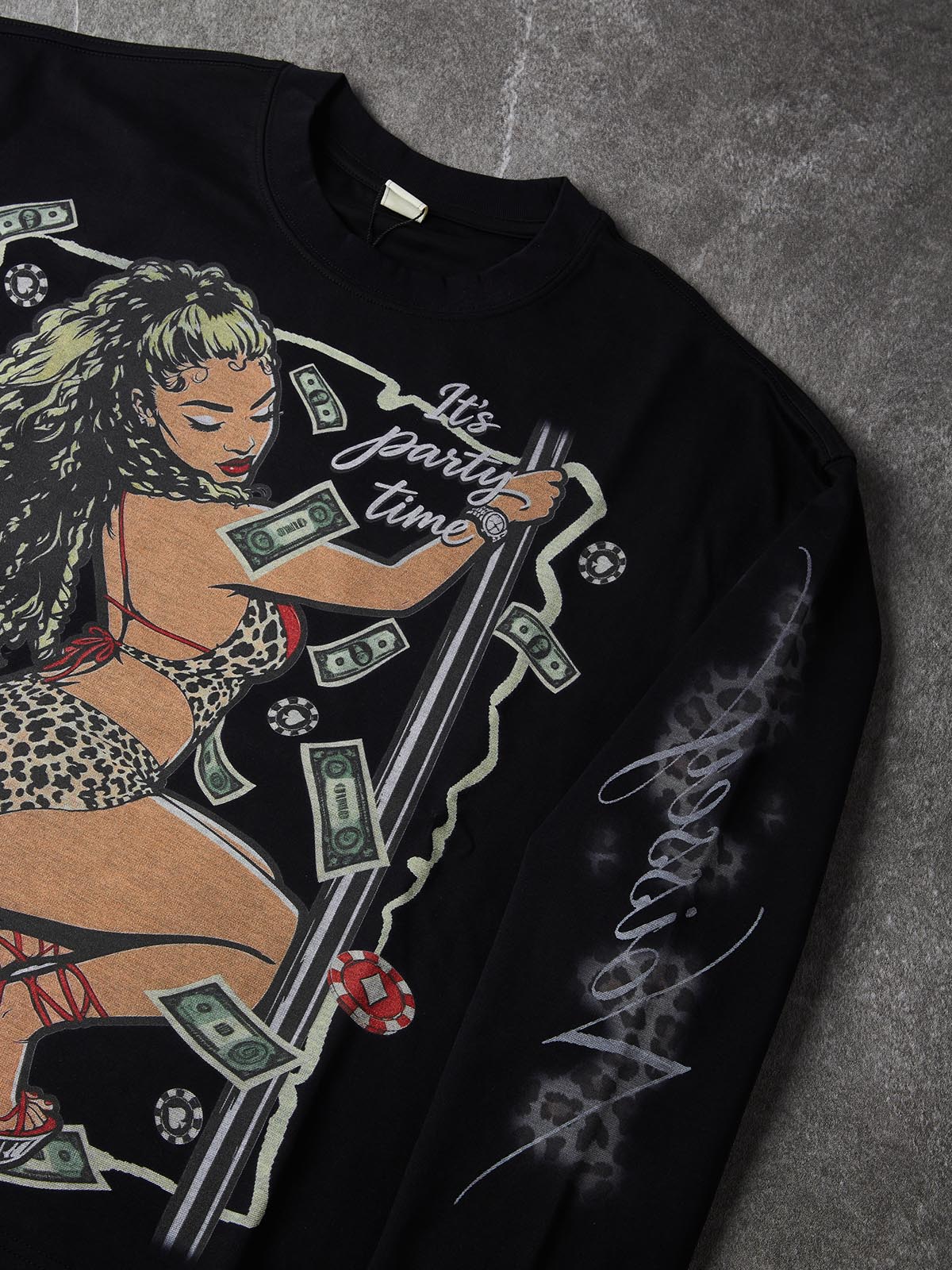 NOISSEY Leopard Pole Dancer Money Chips Graphic Long Sleeves - Black