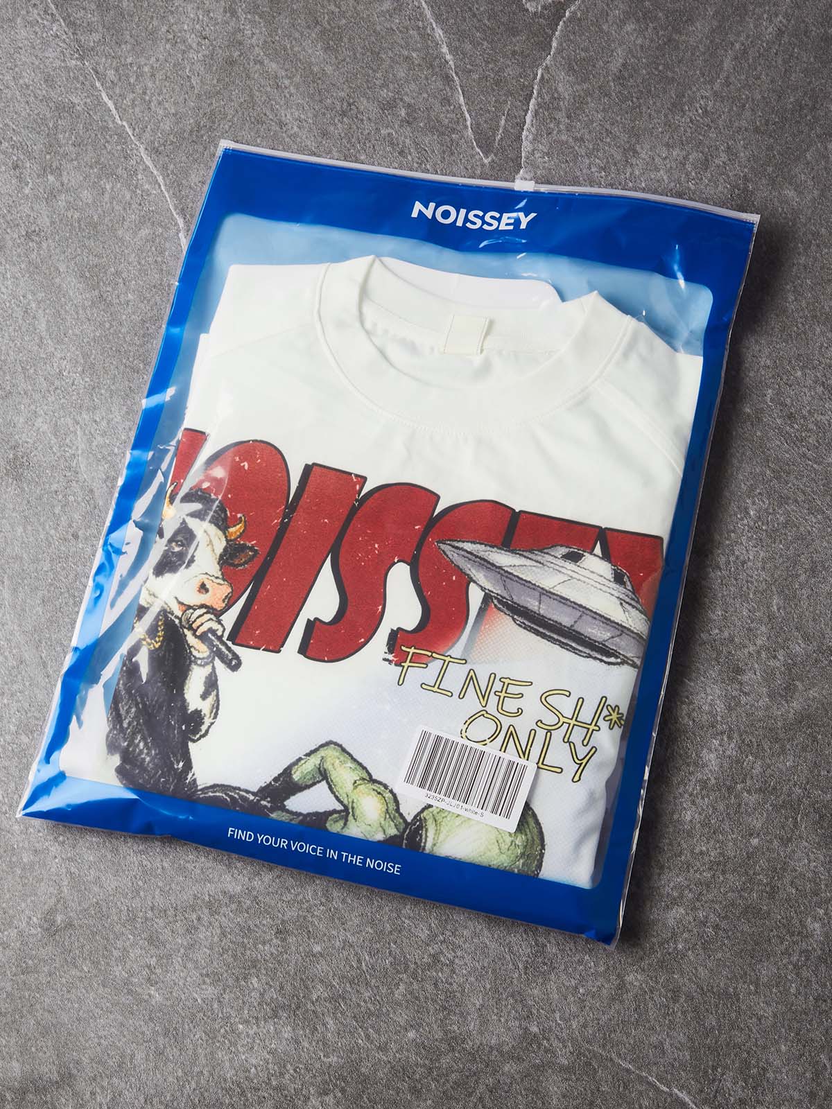 NOISSEY "Alien & Bull" Parody Graffiti Fake Two-Piece Long-Sleeve Tee
