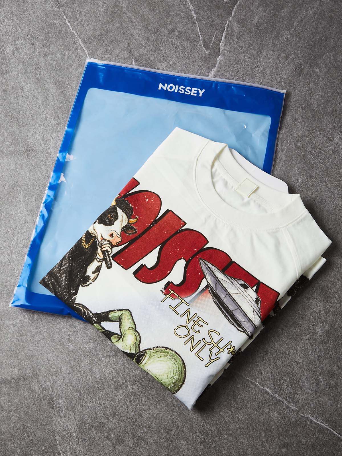 NOISSEY "Alien & Bull" Parody Graffiti Fake Two-Piece Long-Sleeve Tee
