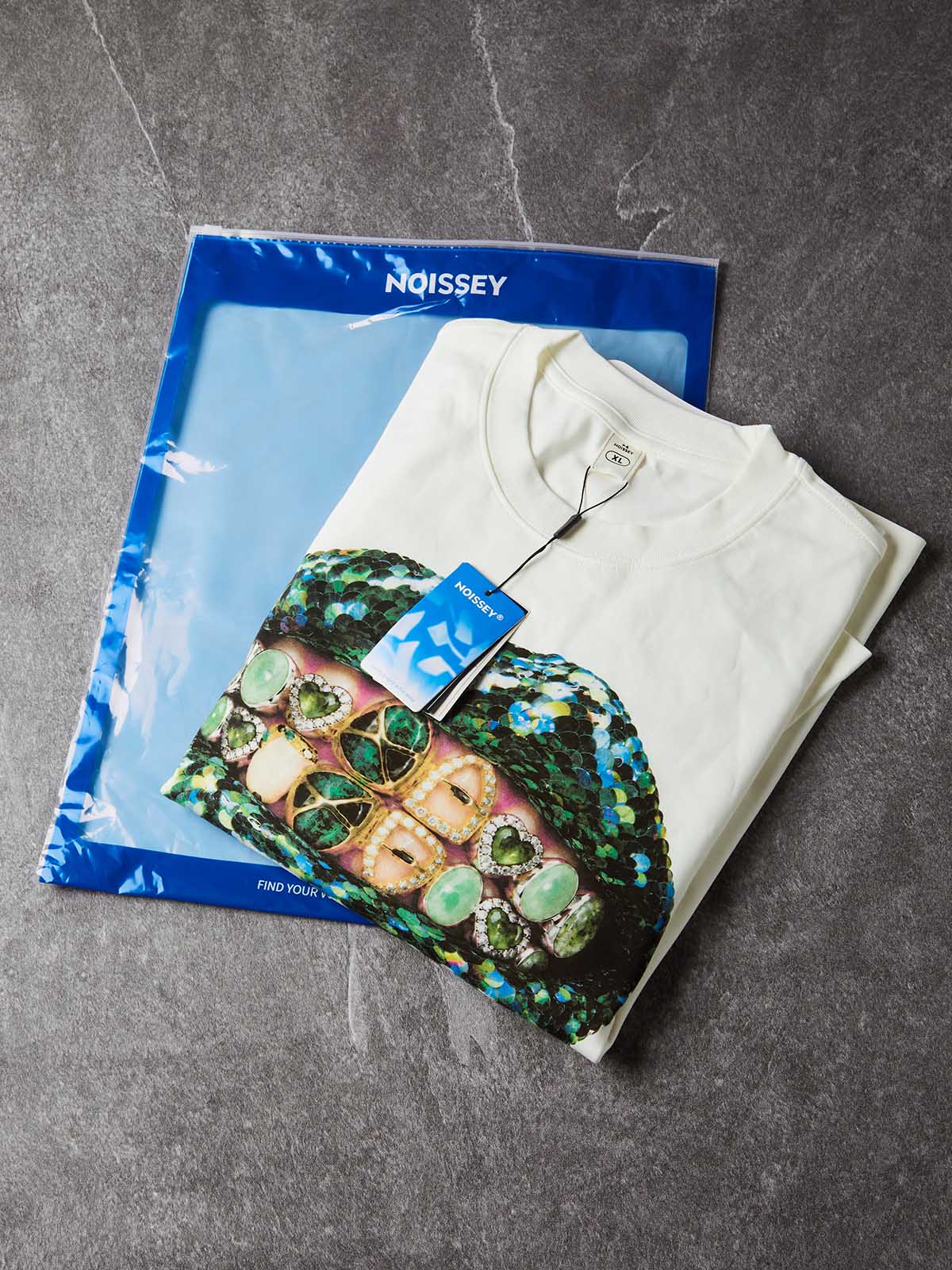 NOISSEY Double Green Glitter Lips Marble Grillz White Long Sleeve Shirt