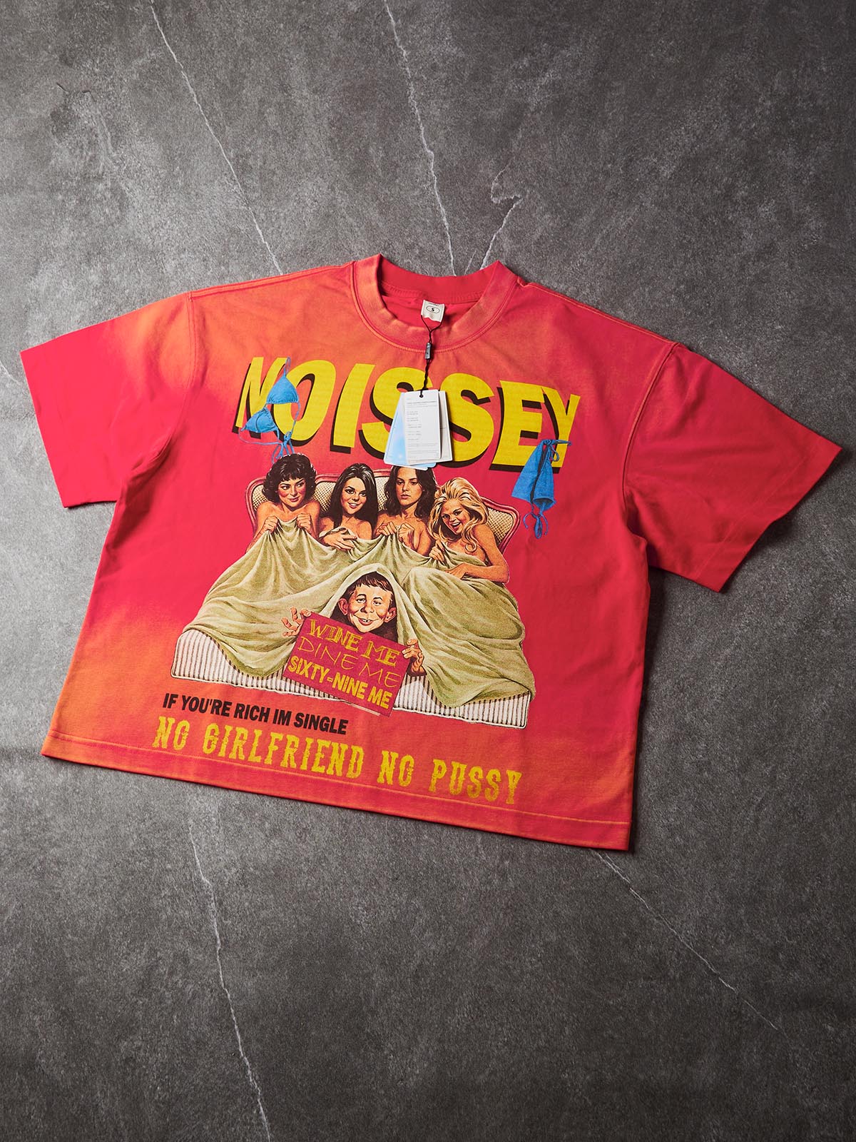 NOISSEY Retro Party Badboy Orange-Red Gradient Short Sleeve T-Shirt