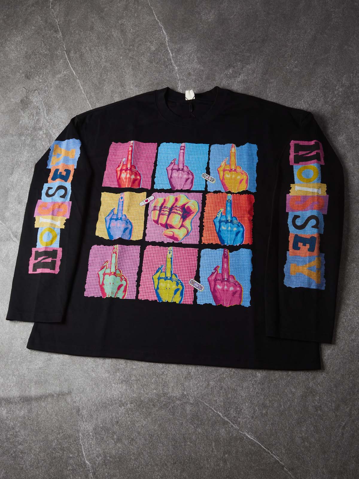 NOISSEY Pop Art Grid Middle Finger &amp; Manicure Graphic Long Sleeve Tee