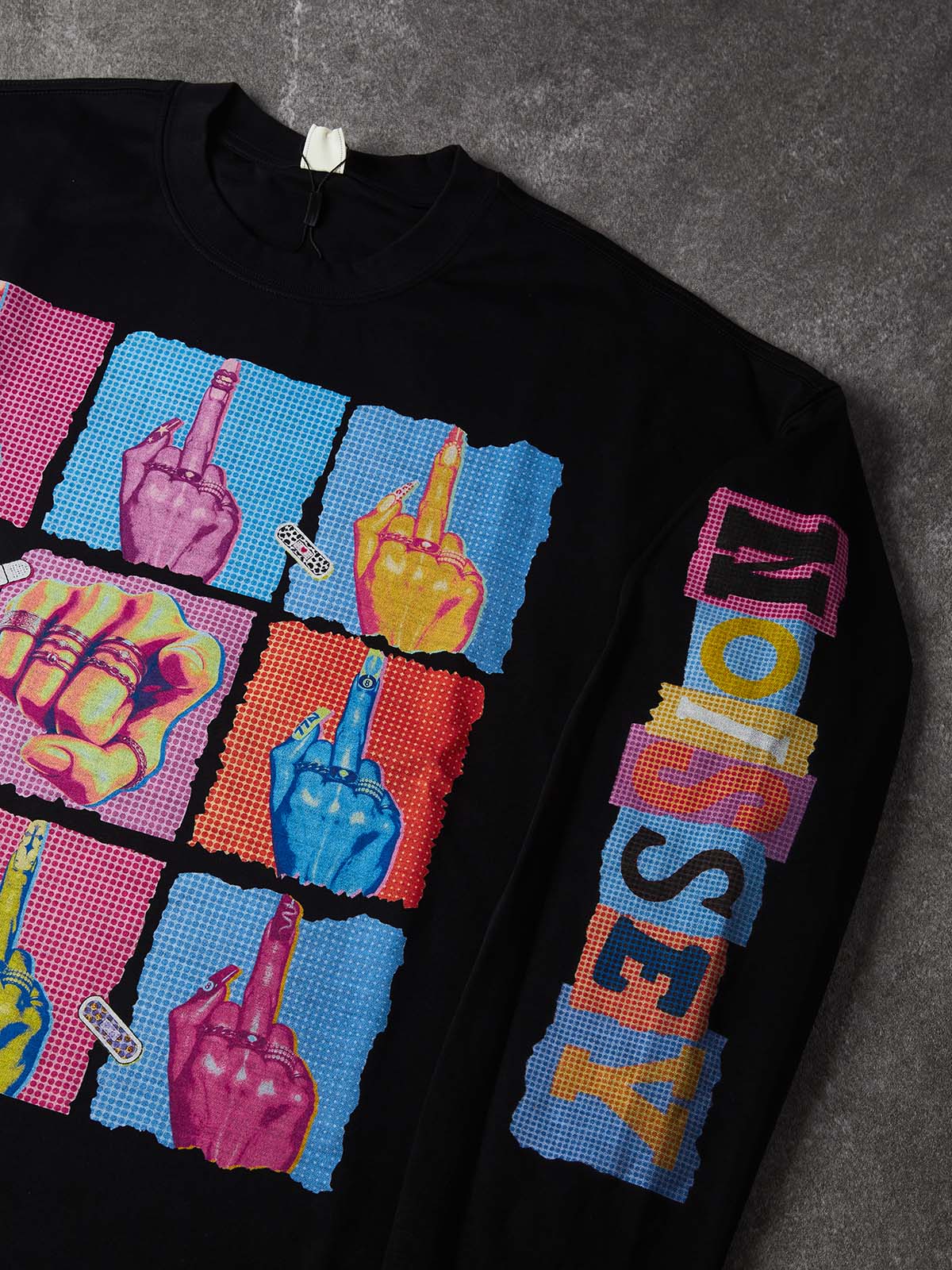 NOISSEY Pop Art Grid Middle Finger &amp; Manicure Graphic Long Sleeve Tee