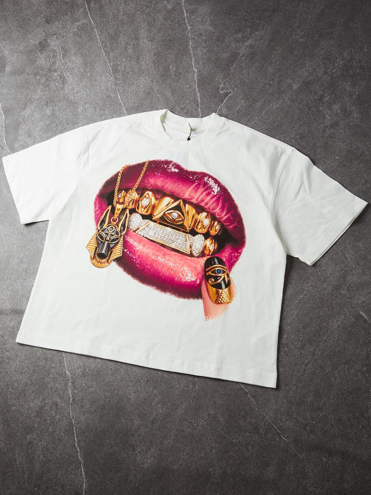 NOISSEY Anubis Necklace Pyramid Grillz Egyptian Nail Art White Boxy T-Shirt