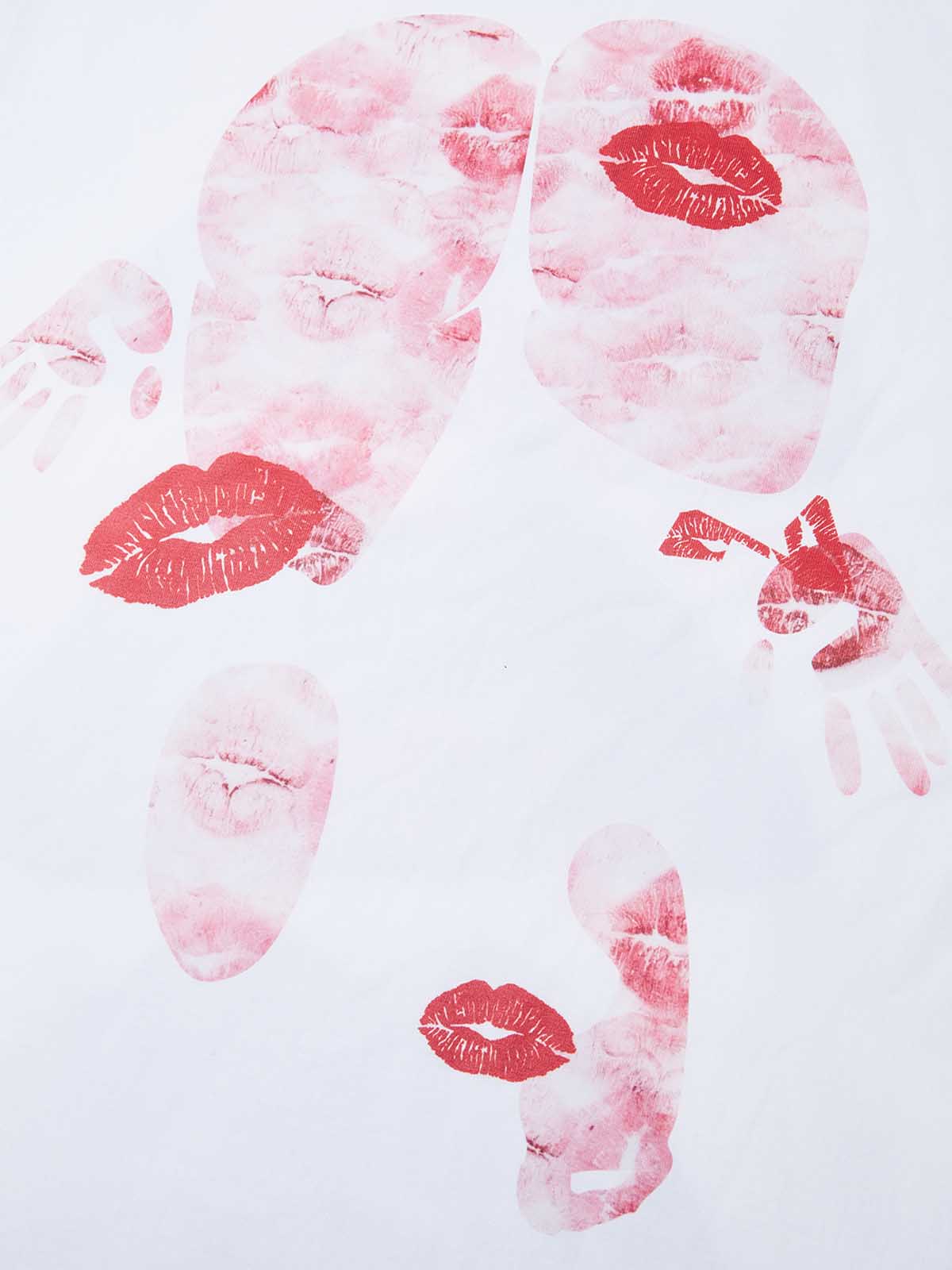 Kiss Me Lip Print T-shirt