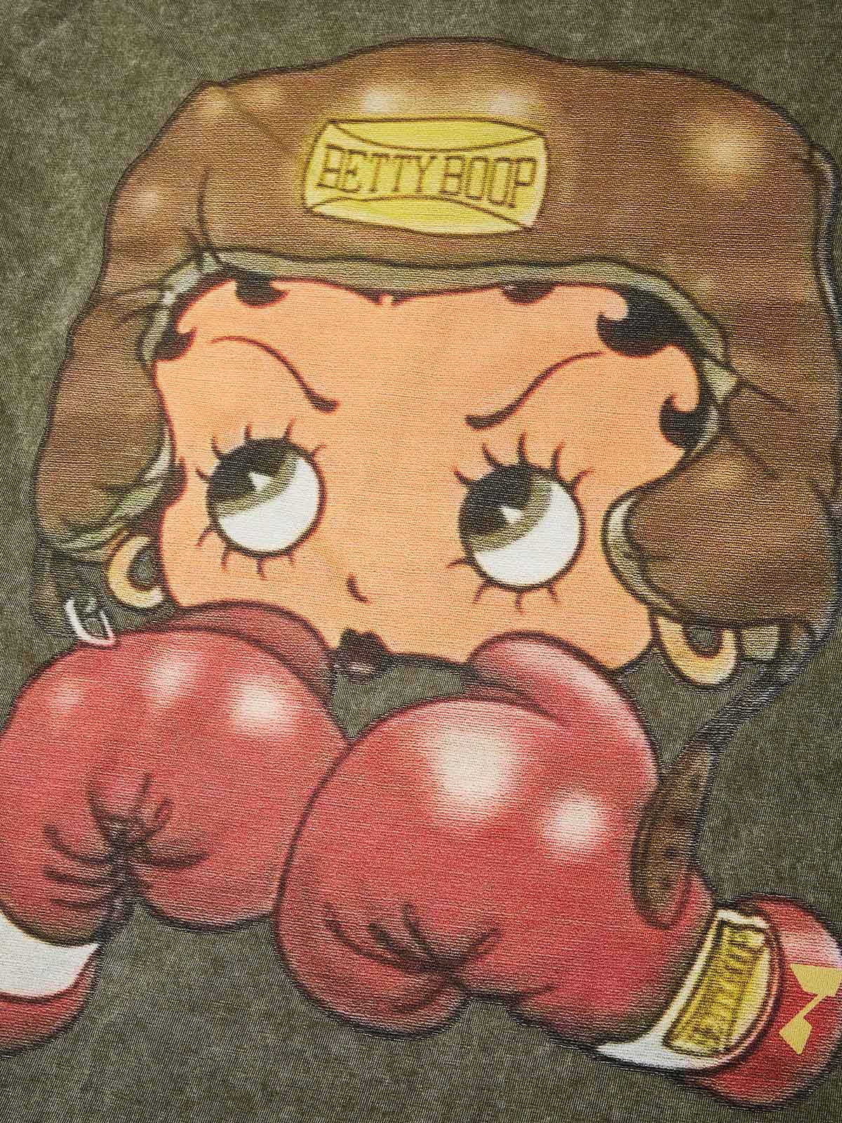 Cartoon girl Boxing Print T-shirt