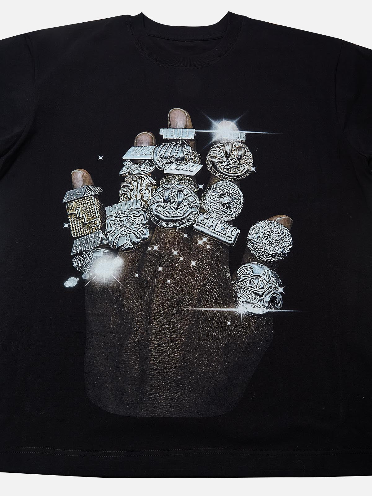 Exclusive Finger Ring Print T-shirt