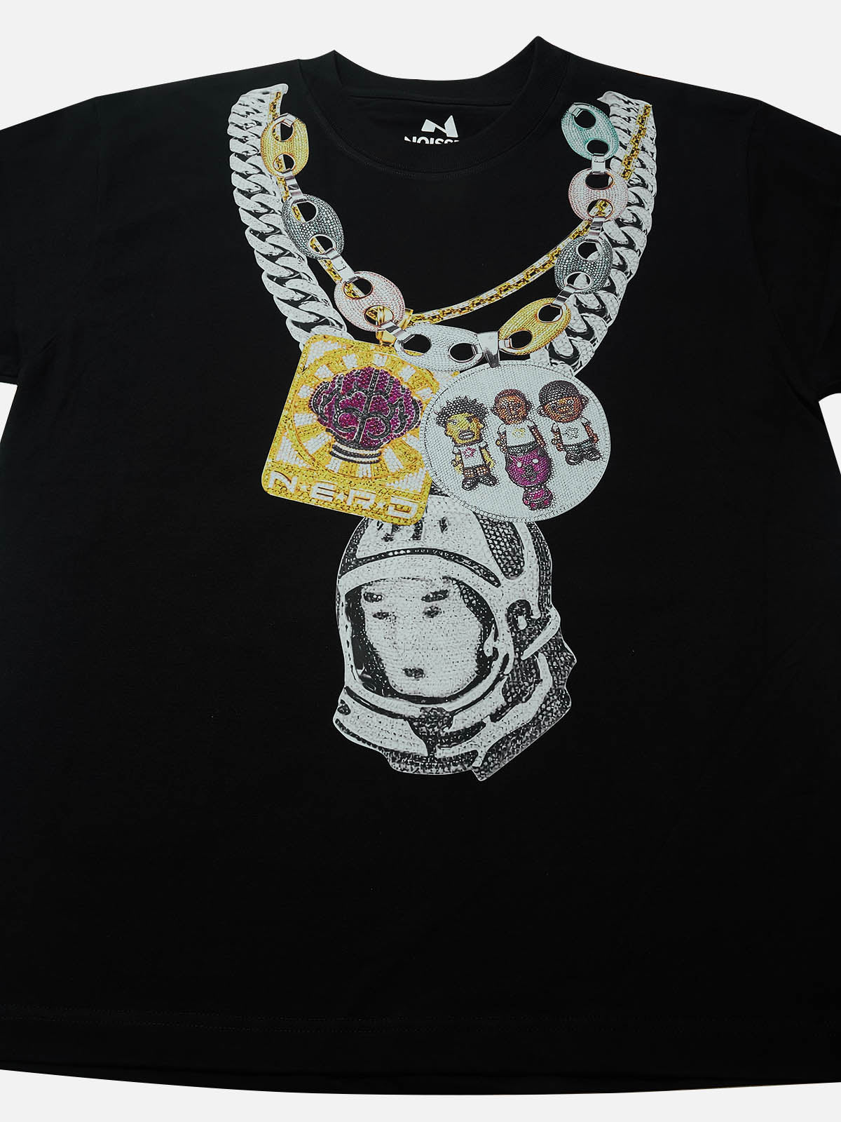 Memory-Carrying Rapper Necklace Printed T-shirt