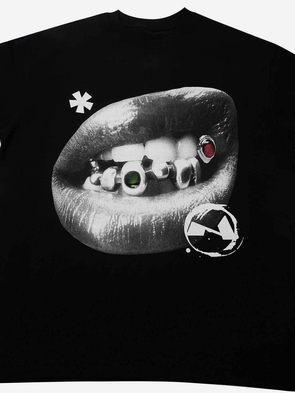 Black & White Lip Gem Grills Print T-shirt