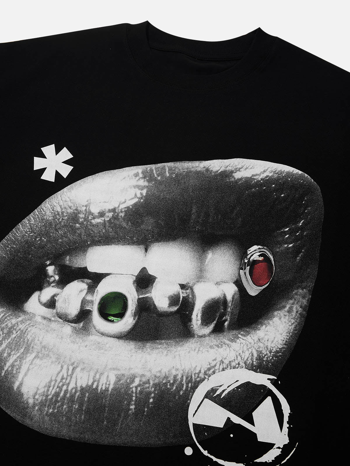 Black & White Lip Gem Grills Print T-shirt