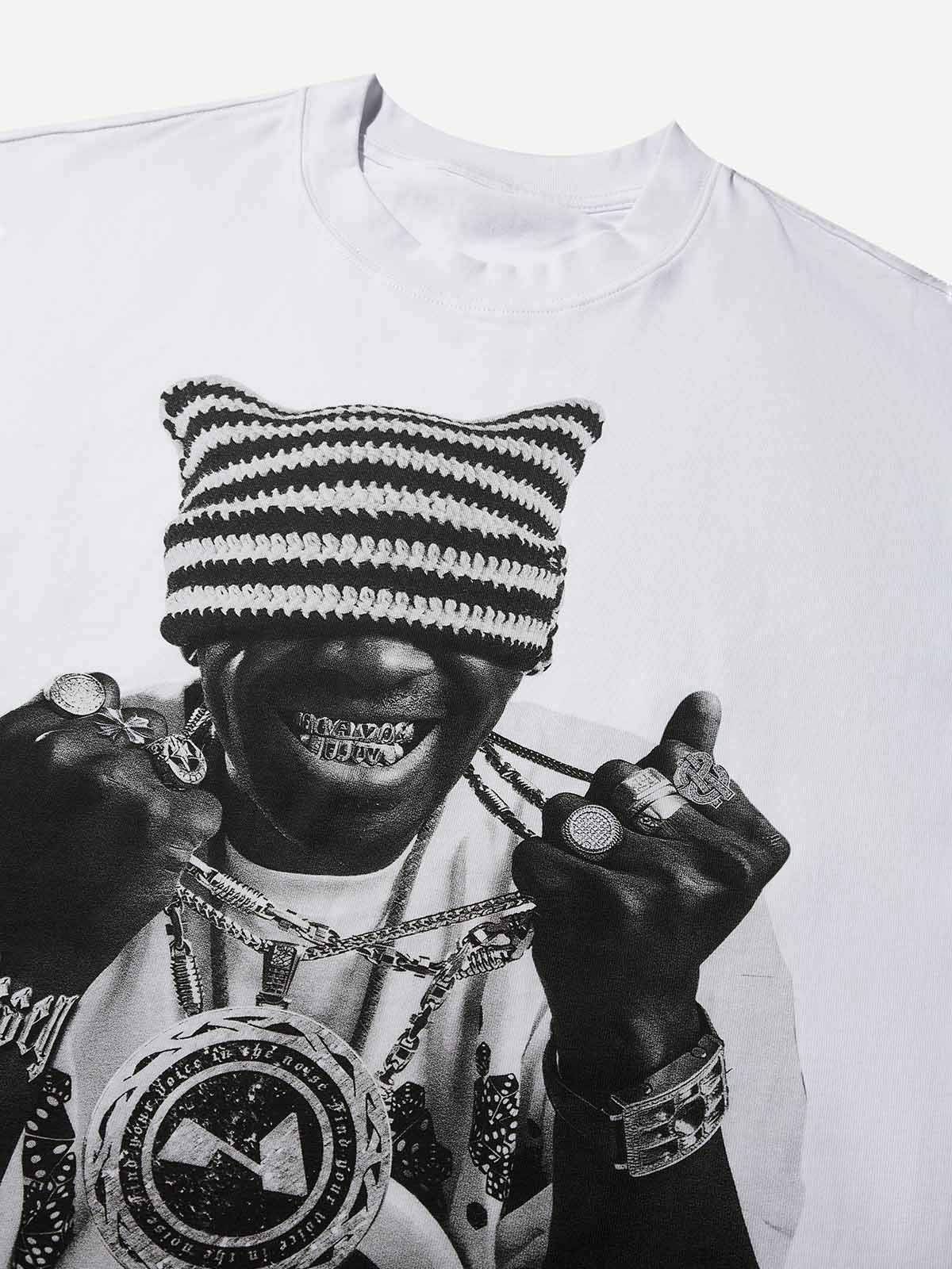 Boxy Oversized T-shirt Vintage Cat-ear Hat & Unique Rapper Print