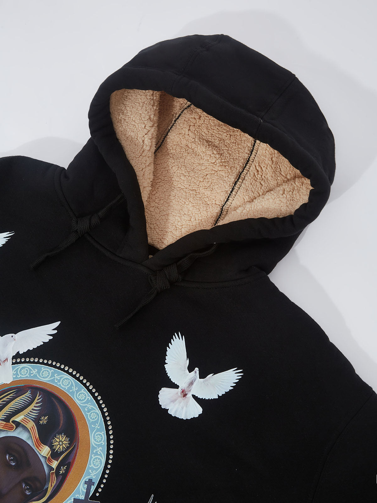 UNKNOWN ALLURE© Schwarzer Fleece-Hoodie mit Madonna und Kind