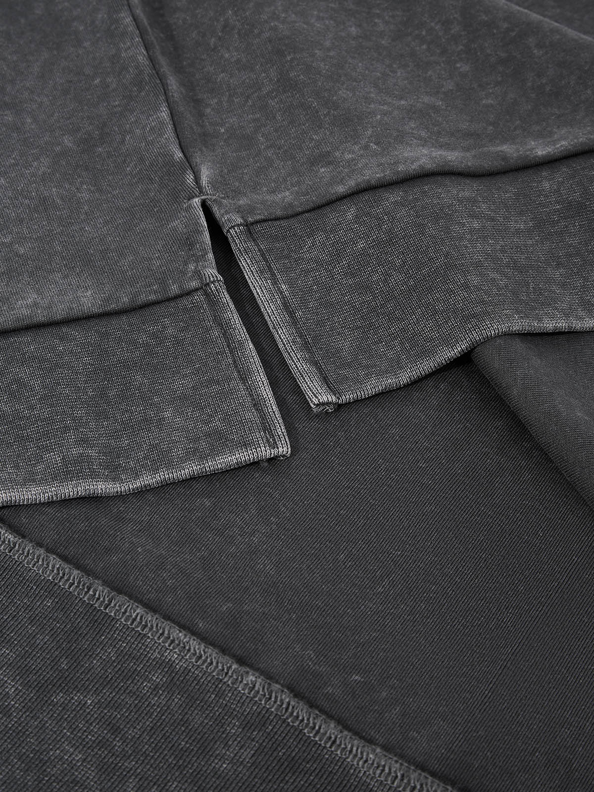 UNKNOWN ALLURE© ブラック マドンナ 430g ヴィンテージ ウォッシュ クルーネック スウェットシャツ