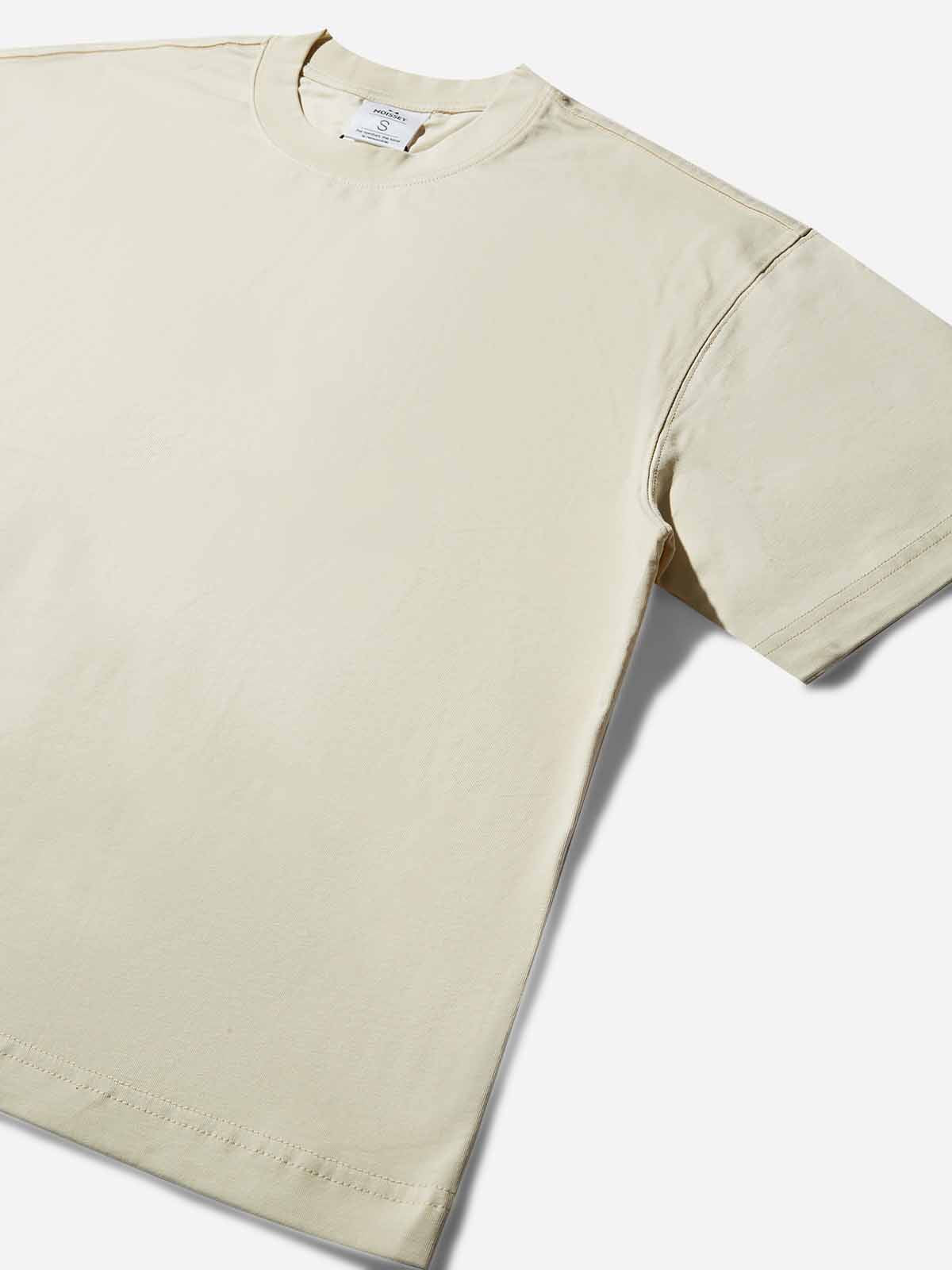 Boxy Oversized Beige T-shirt with Gold Glitter Leopard Lip Print