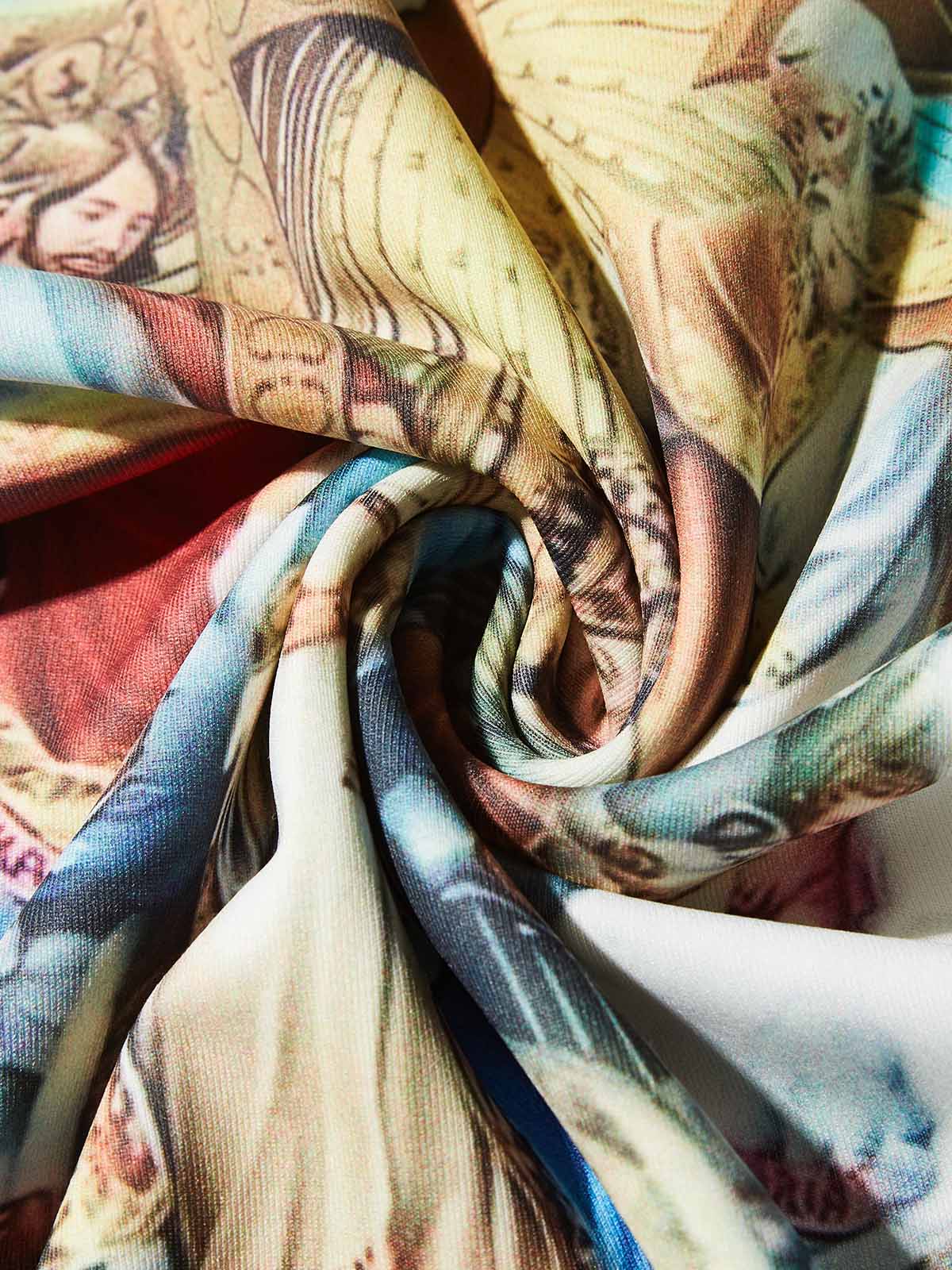 Colorful Street-Style Art Print Long-Sleeve with Iconic Niche Air-Layer Design