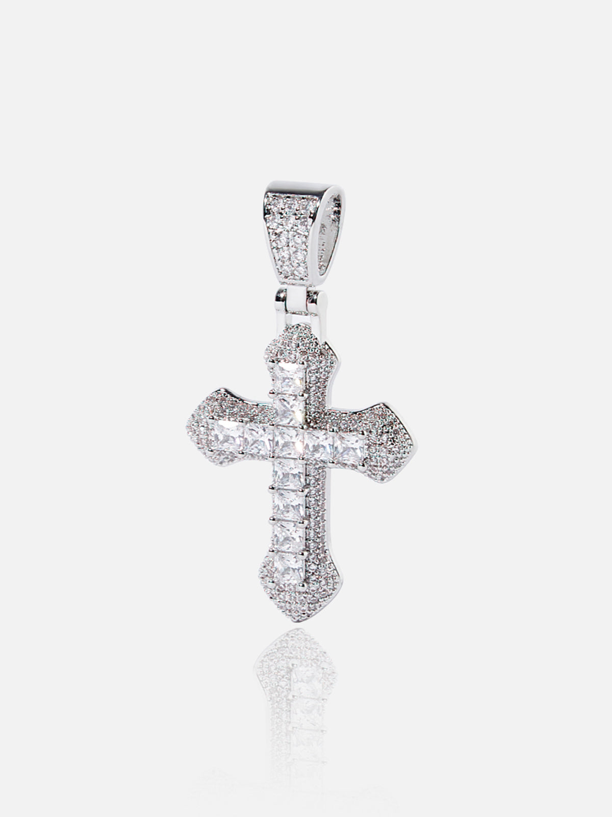 Vollständige Pave-Kreuz-Halskette