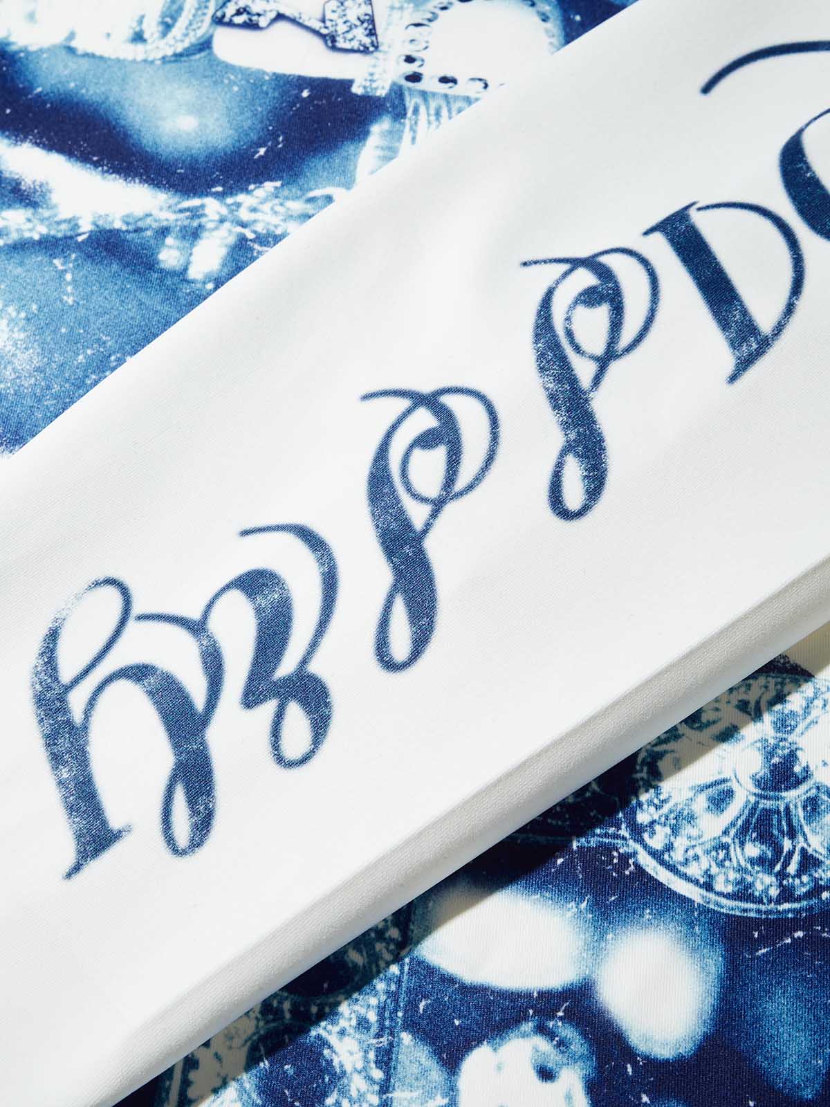 Artistic Cross Blue-Lip Grills Air Cotton Printed Long-Sleeve Shirt