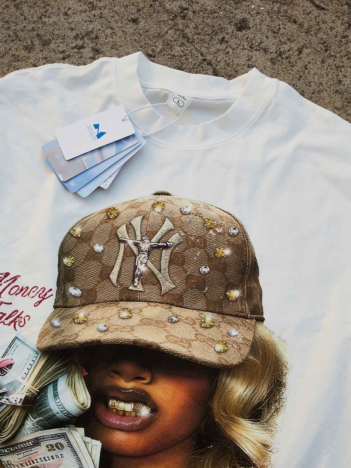 Money Talks Girl's Face Print T-shirt