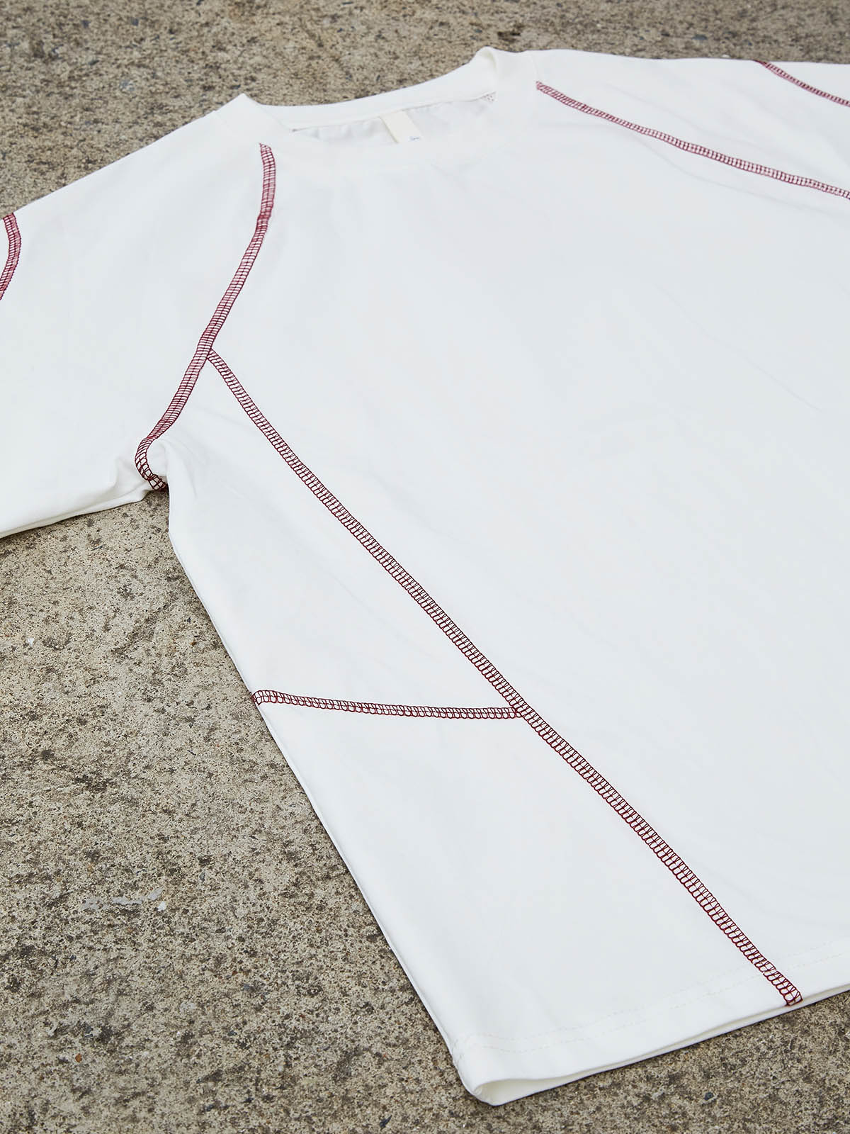 White "Brave Noise Trails" Short-sleeve T-shirt