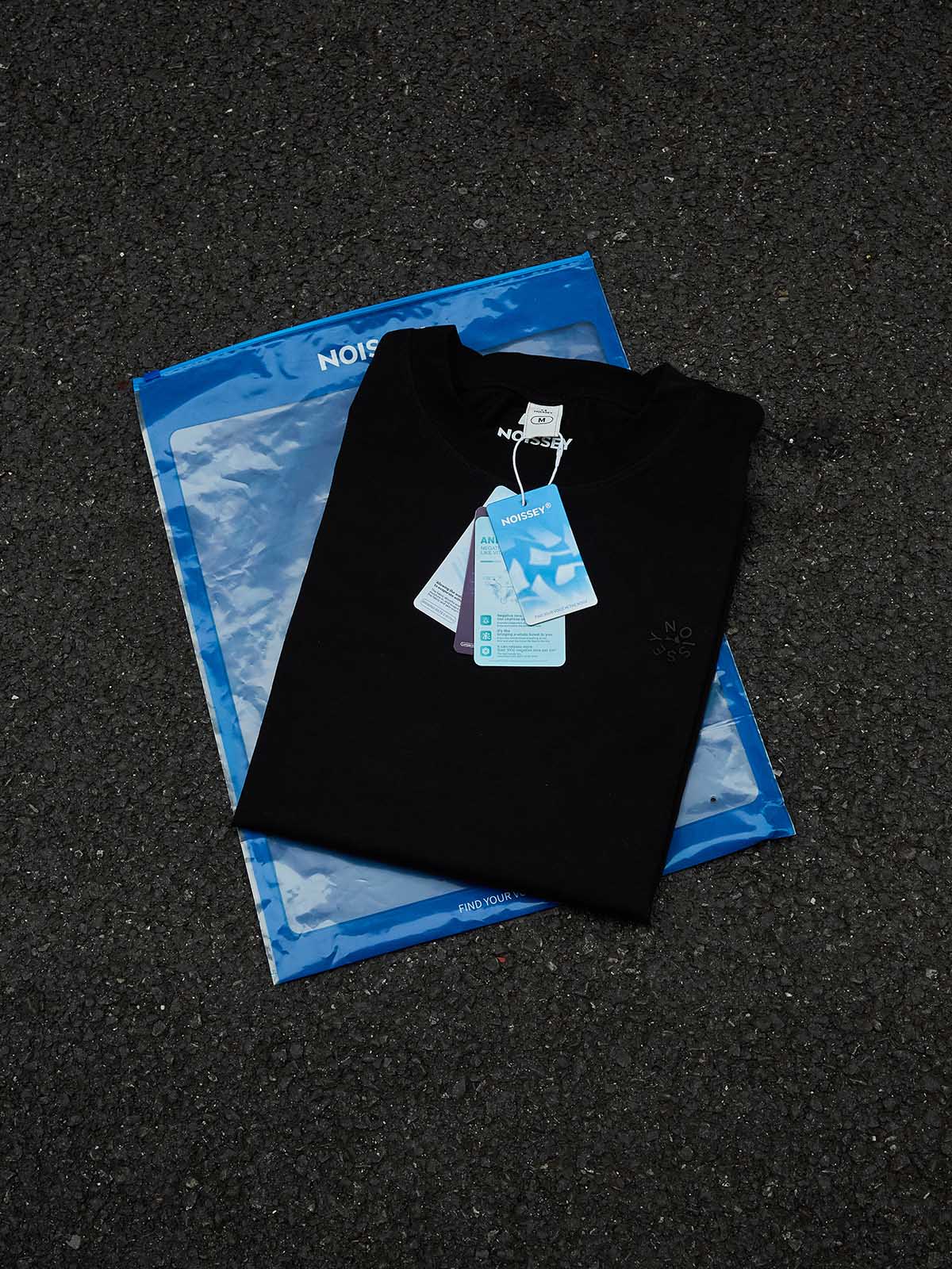 NOISSEY "Heavenly Chaos" Graphic Tee - Blue Angel Print Oversized Streetwear T-Shirt