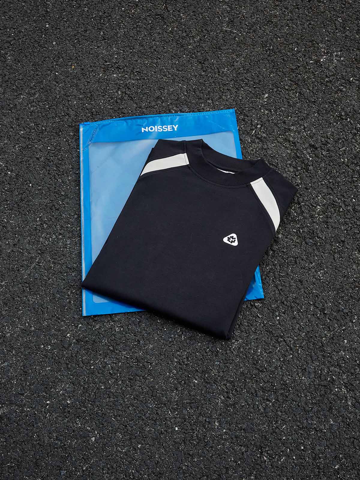 NOISSEY Black and White Color-Block Quick-Dry Breathable Sports Graphic T-Shirt