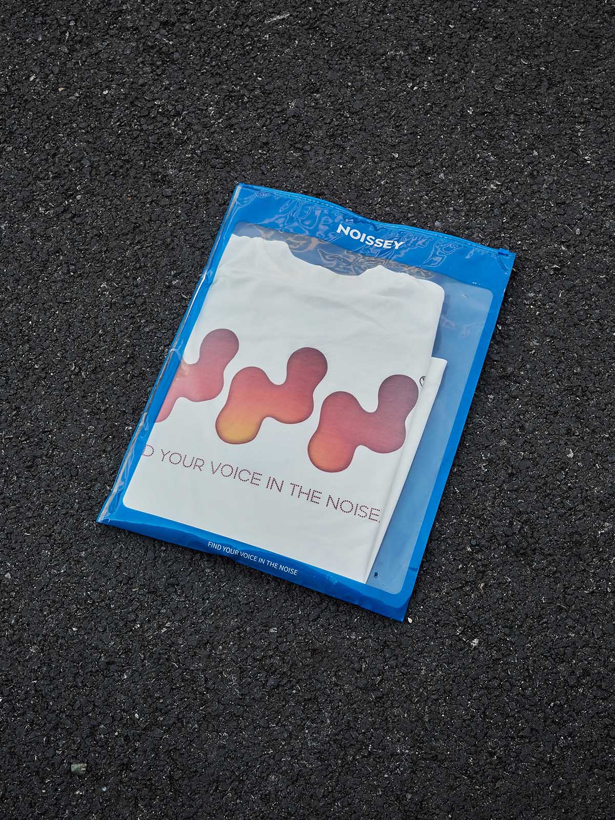 Melting Form Voice-Seek Short Sleeve Tee