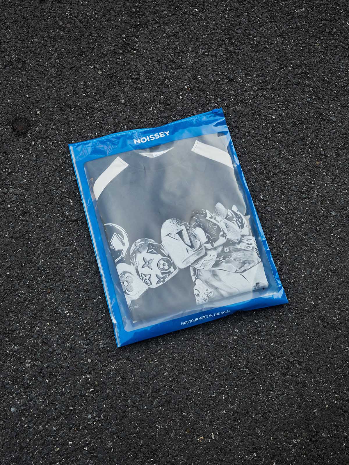 NOISSEY "Liquid Chrome" Monogram Grillz Cooling Print T-shirt