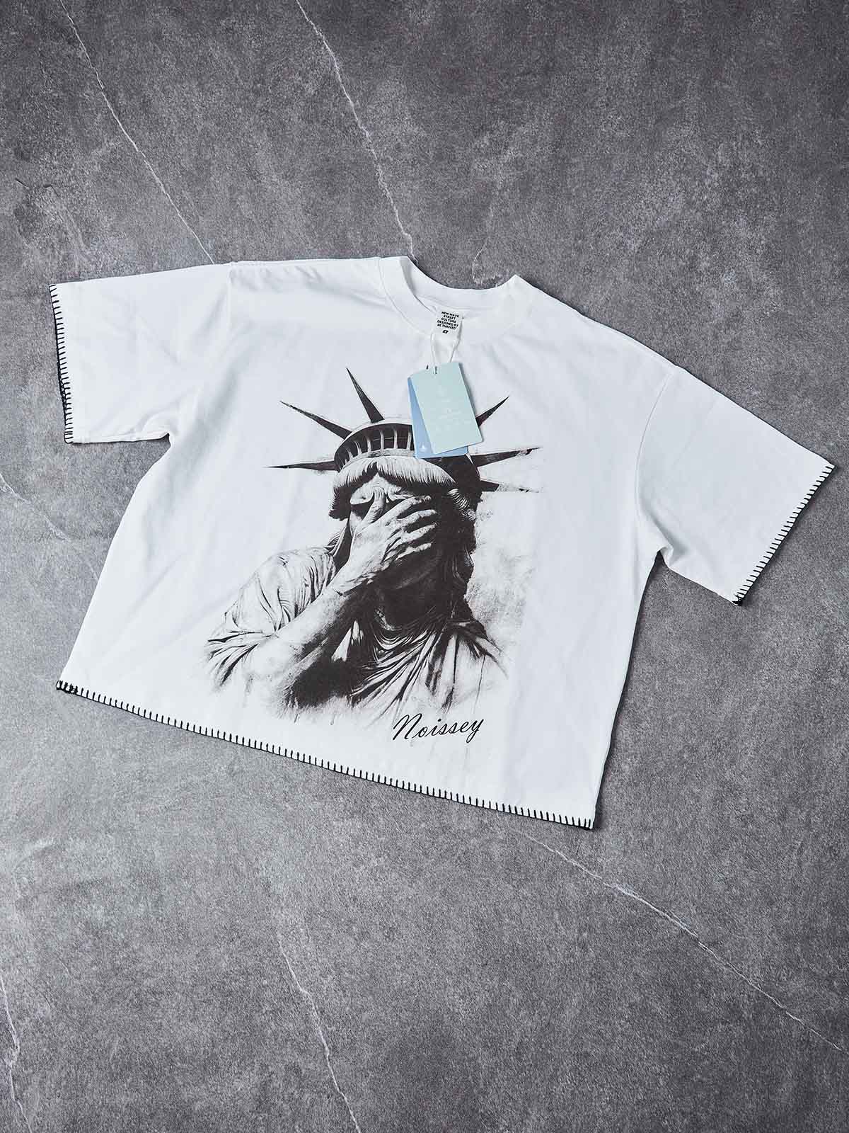 Silent Goddess Black and White Graffiti Art Print T-shirt