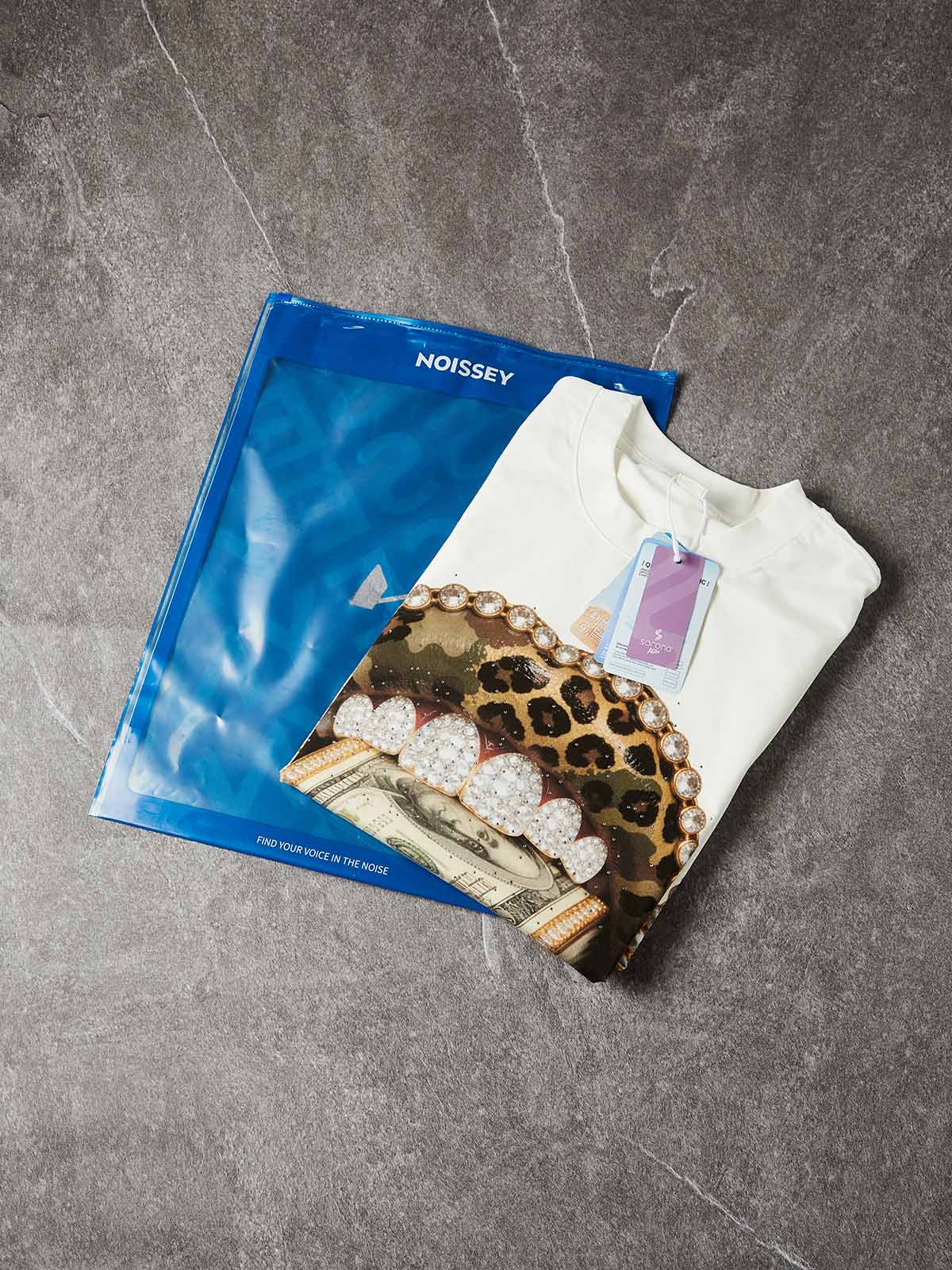 NOISSEY CAMO LEOPARD GRILLS - SHIMMERING DIY ART OVERSIZED TEE